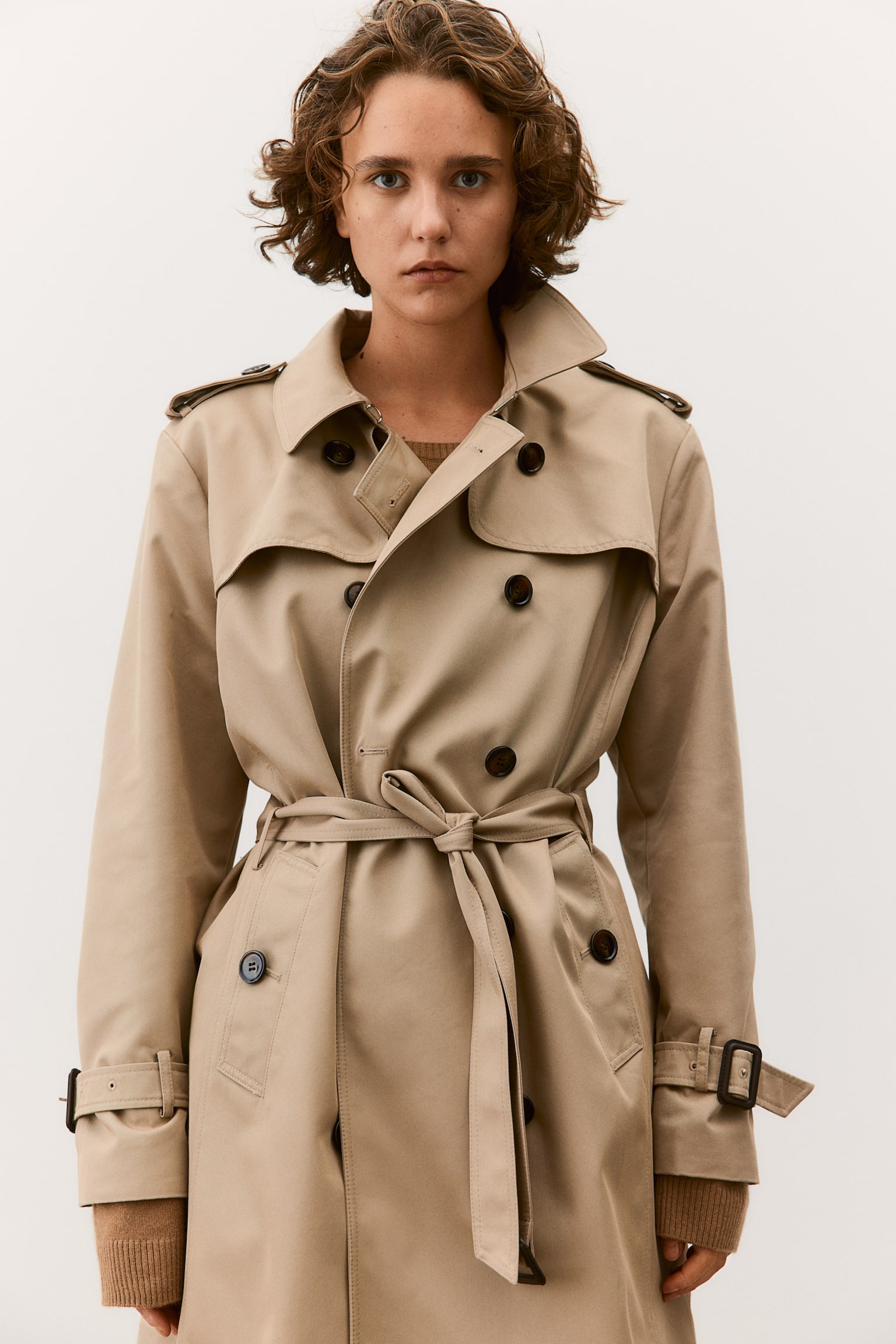 Knee-length trench coat - Beige - 1