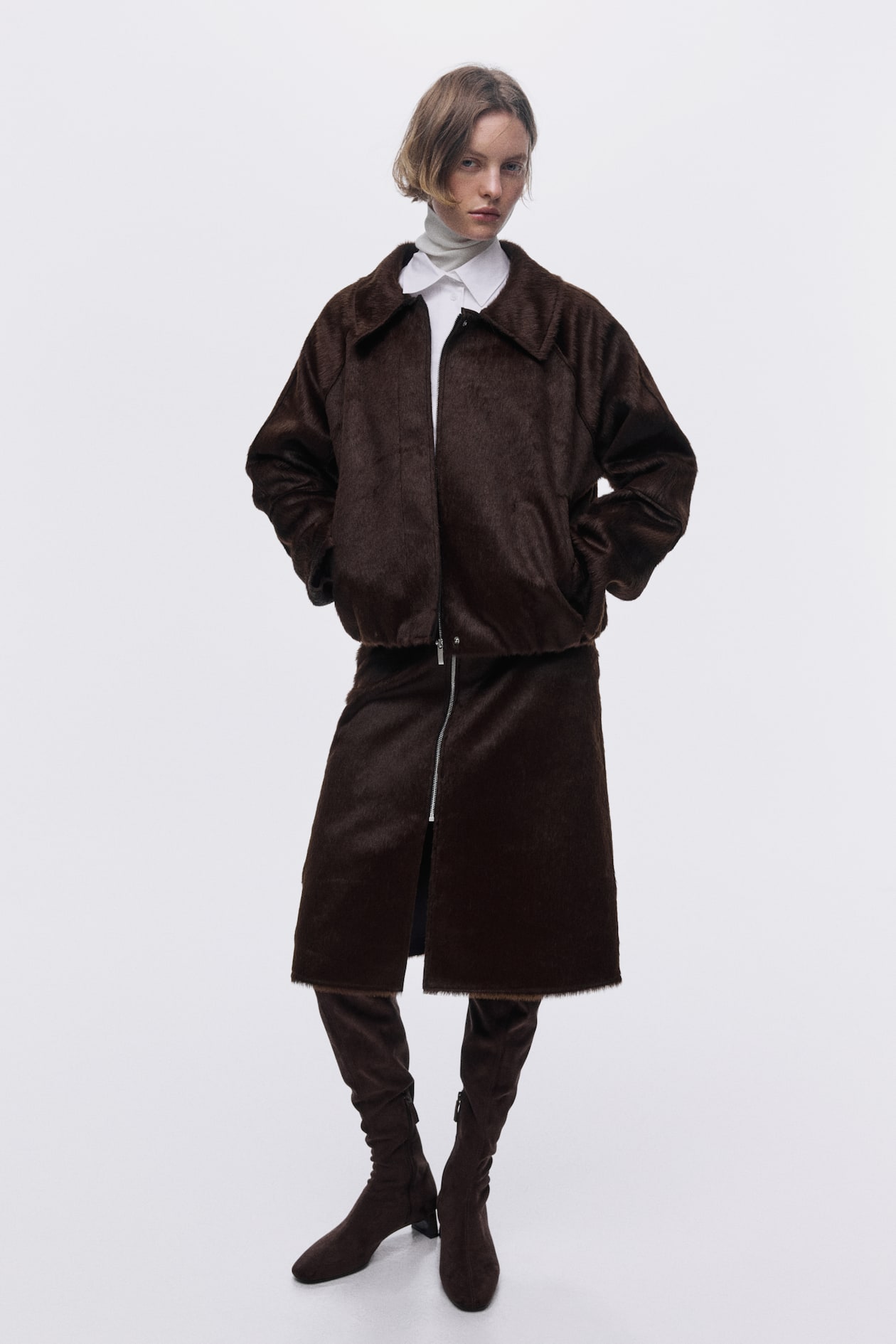 Short Jacket with Collar - image 2