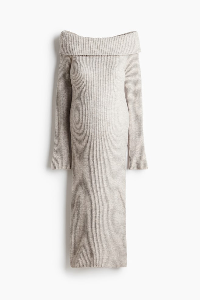 MAMA Ribattu off shoulder -neulemekko - Vaalea beigemeleerattu - 1