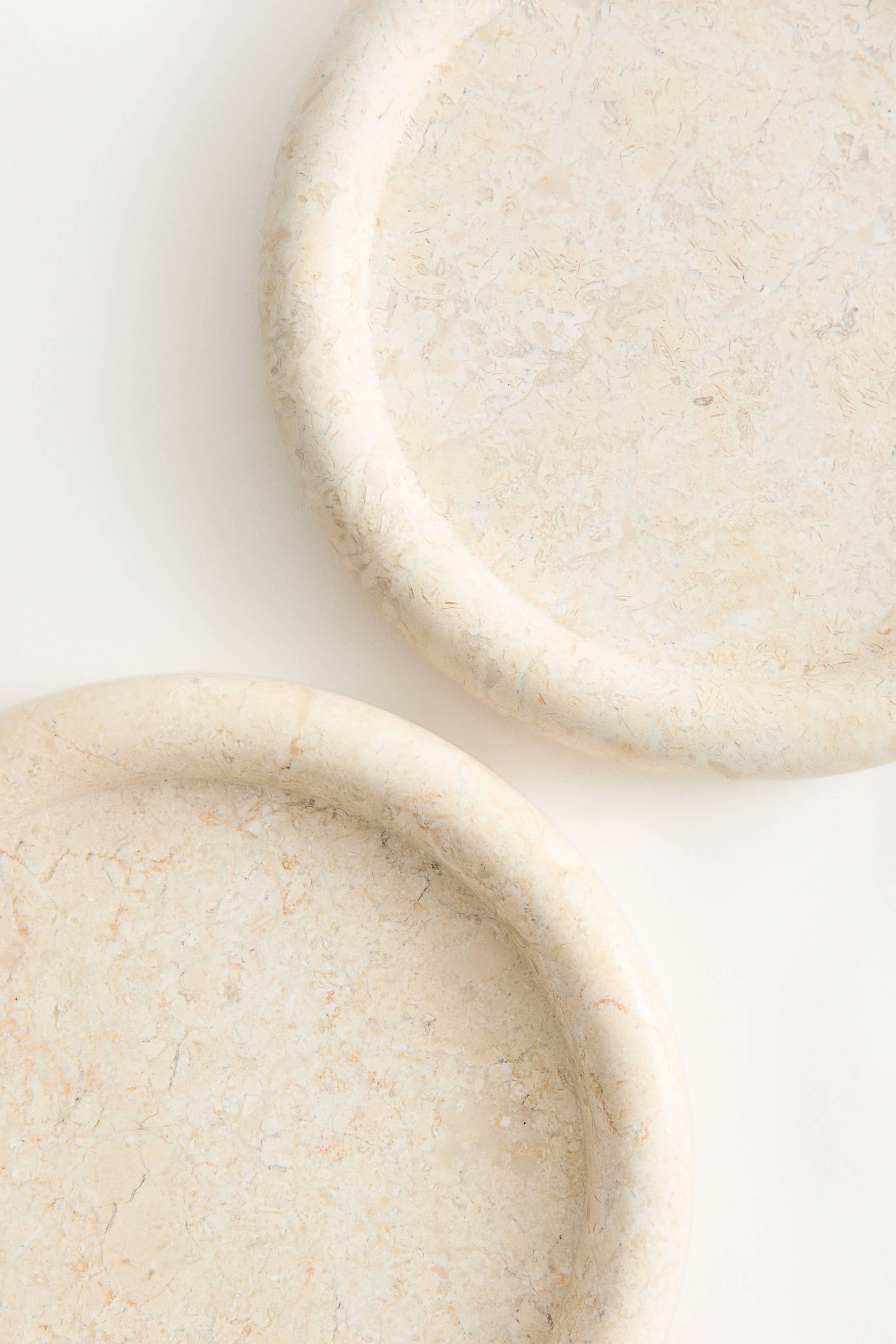 View larger image: Large marble tray - Light beige/Marbled - Home All | H&M IN 2