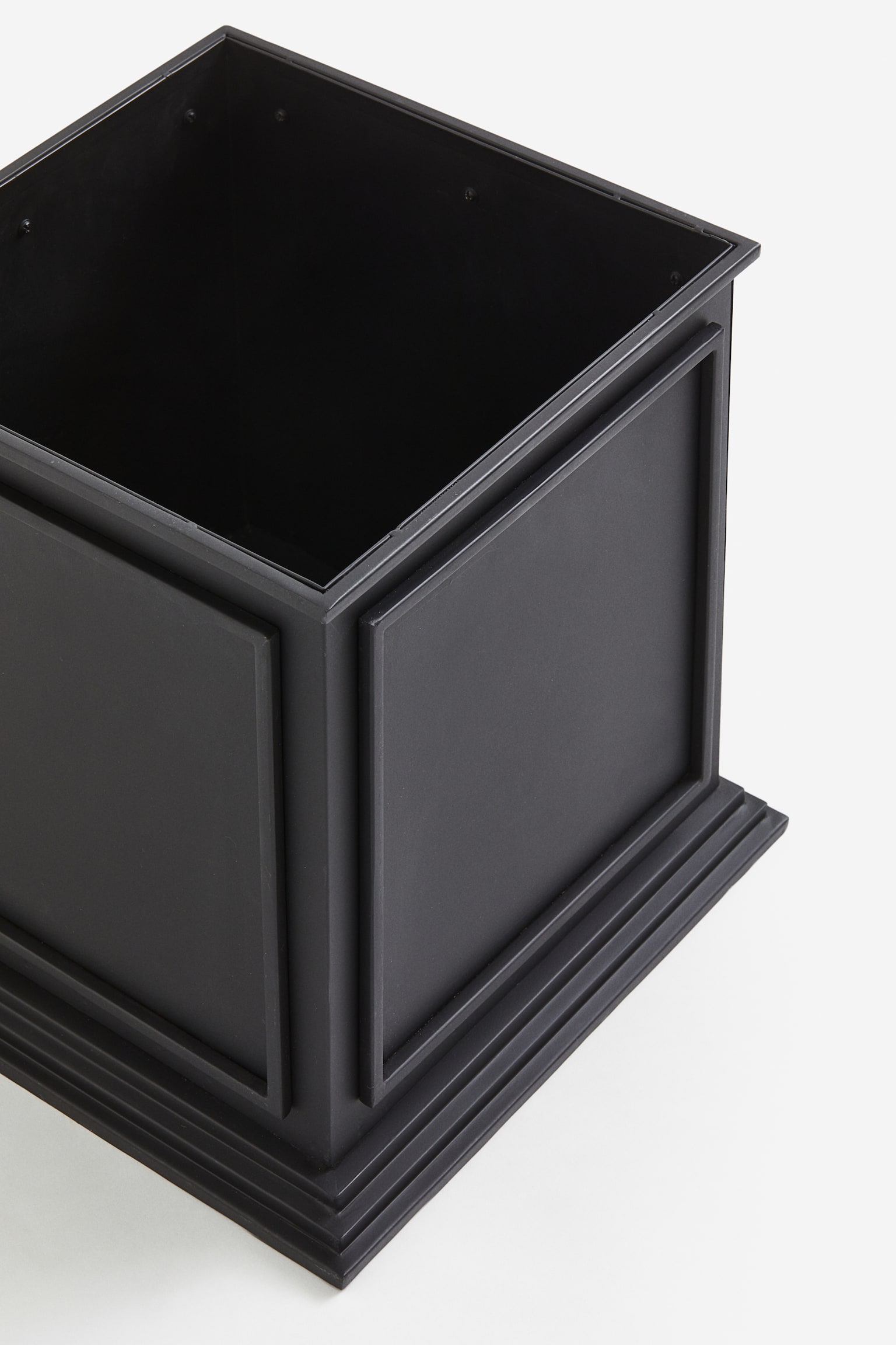 Metal plant pot - Black - 3