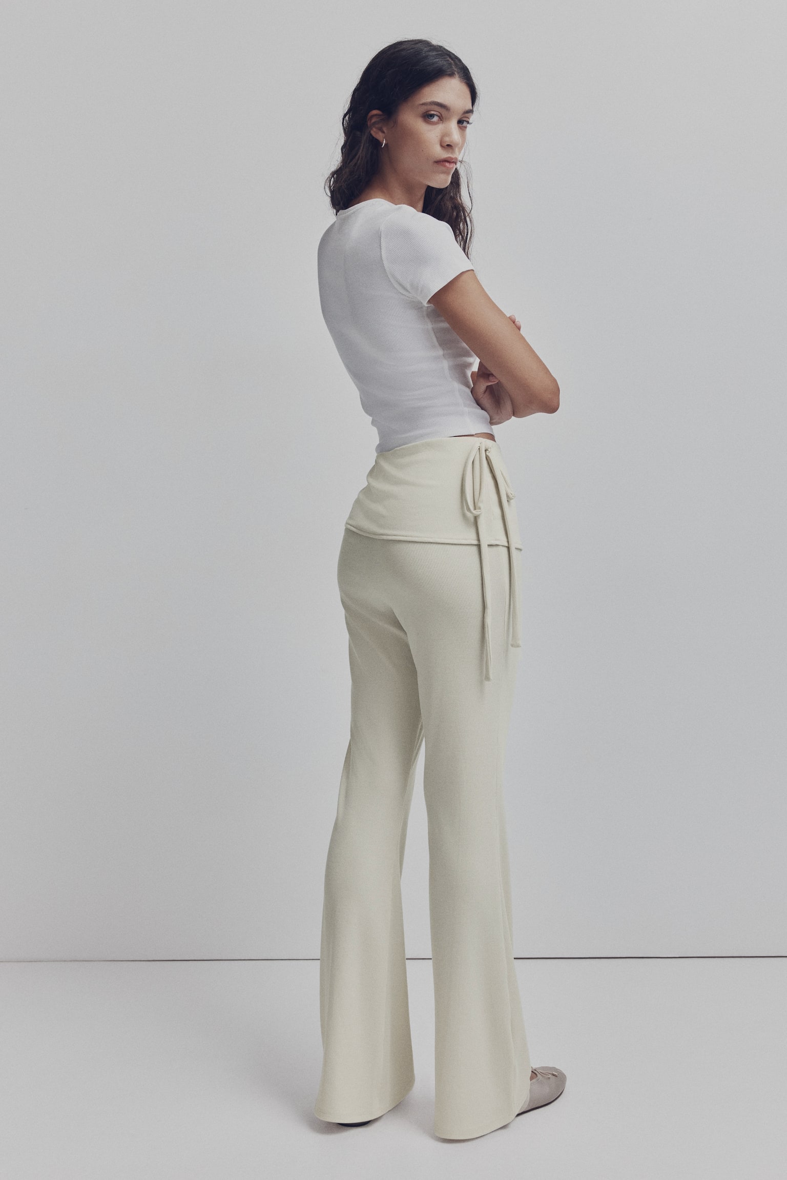 Flared trousers - White/Brown/Black - 3