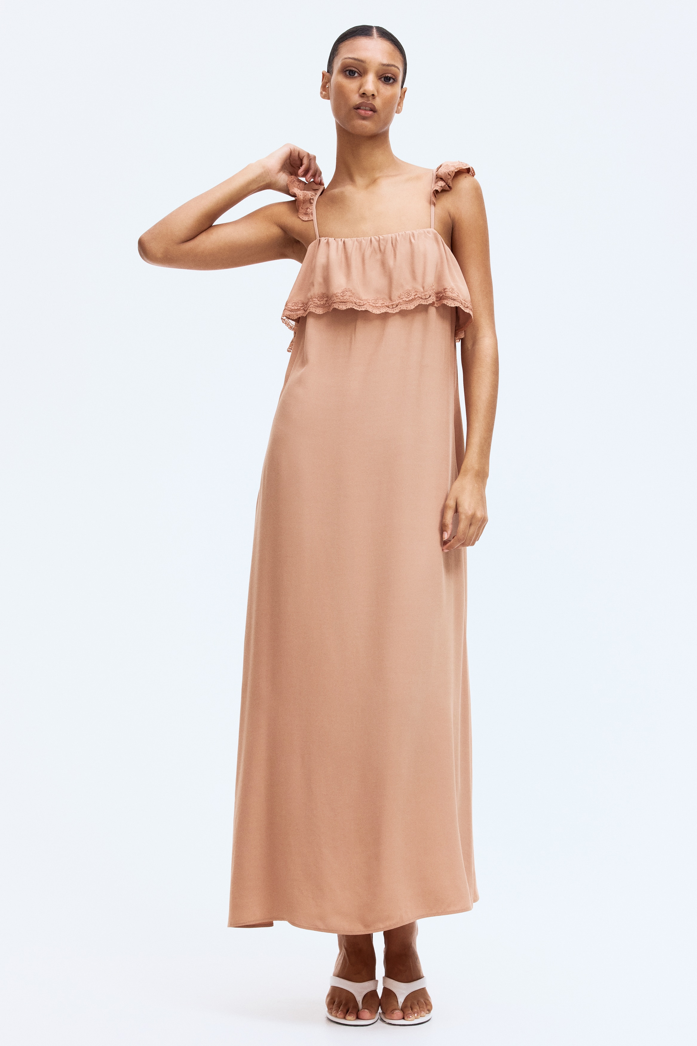 Lace-trimmed maxi dress