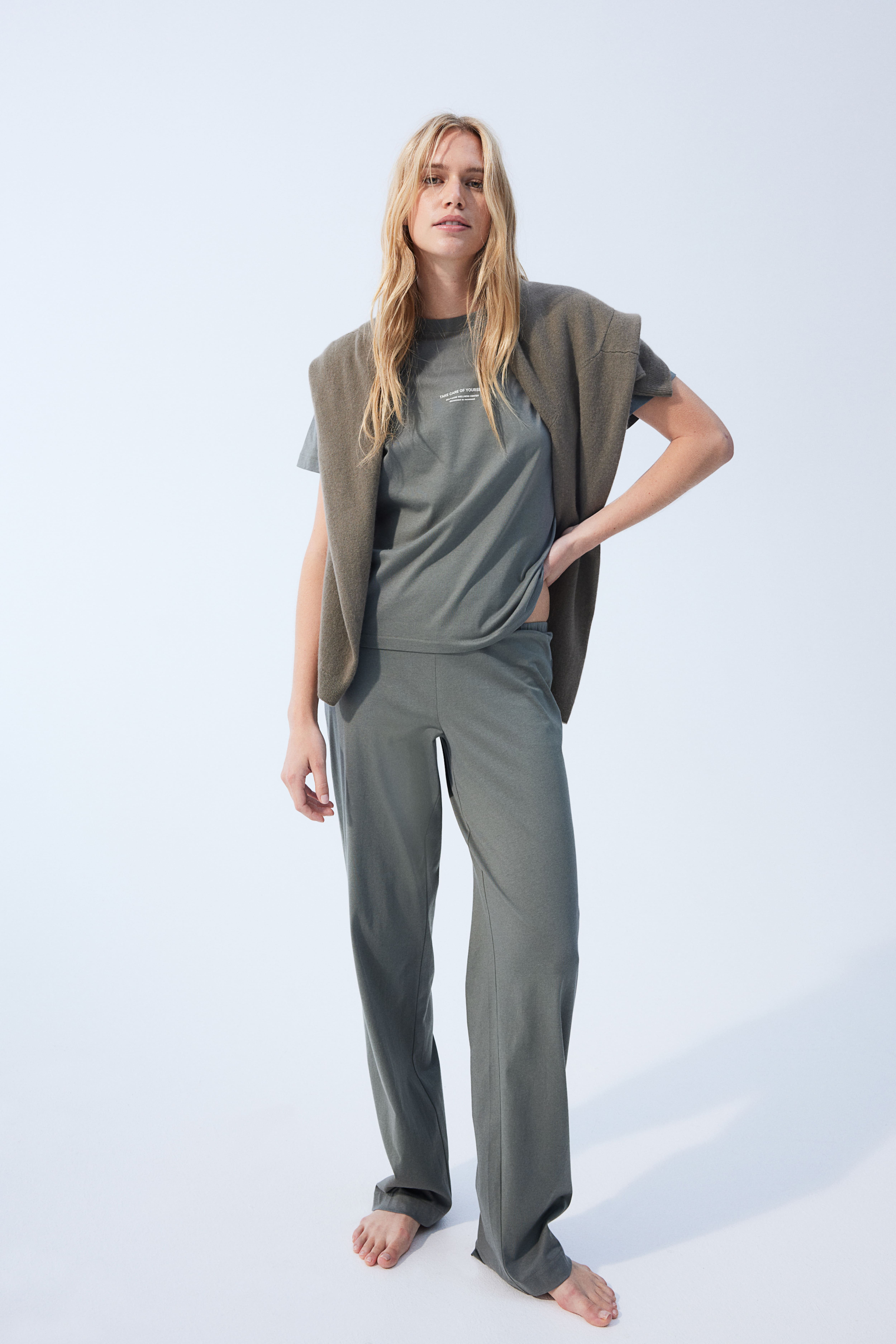 H&m grey fashion jumpsuit