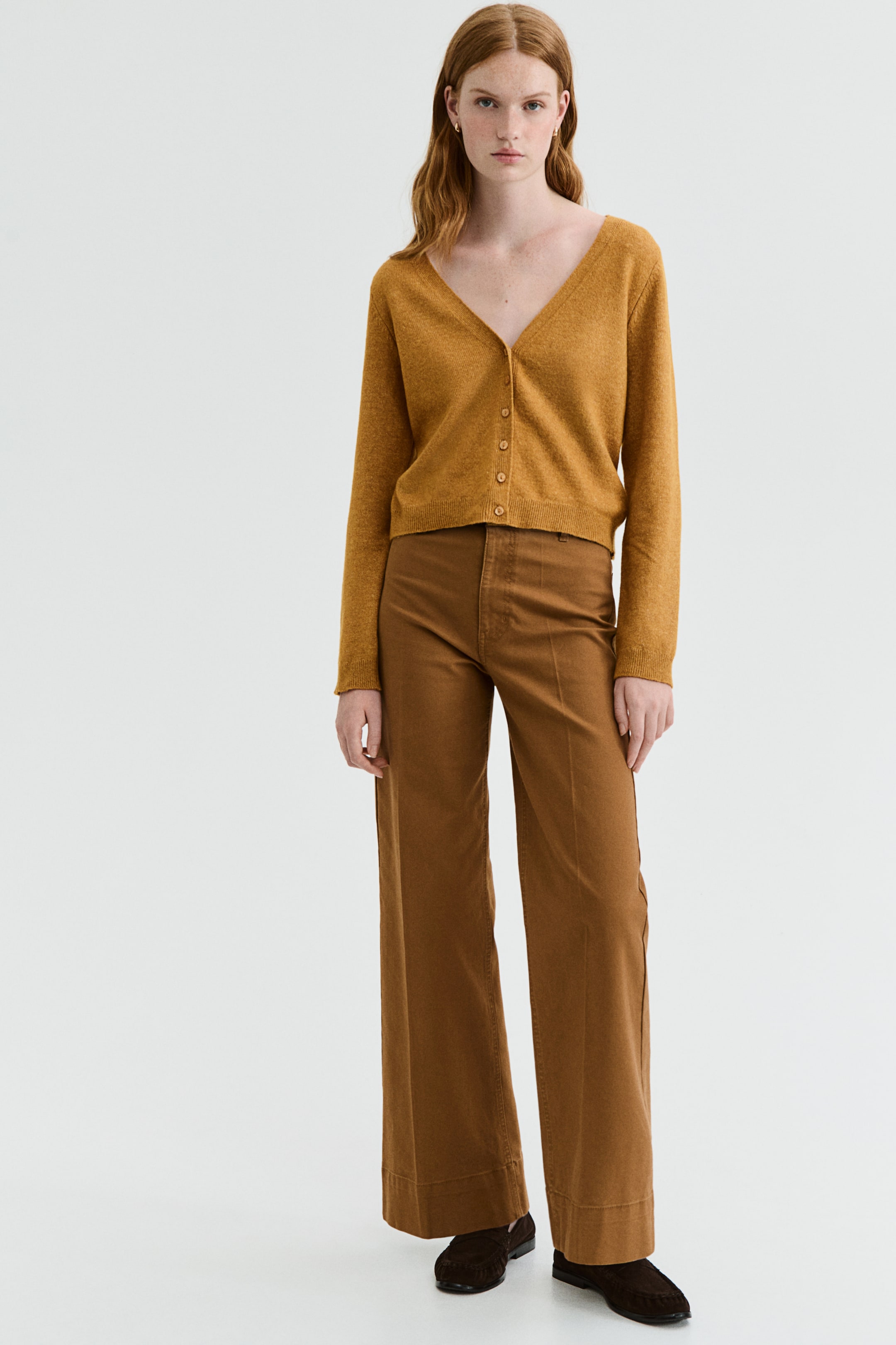 Zobacz większy obraz: V-neck cardigan - Dark mustard yellow - ONA | H&M PL 2