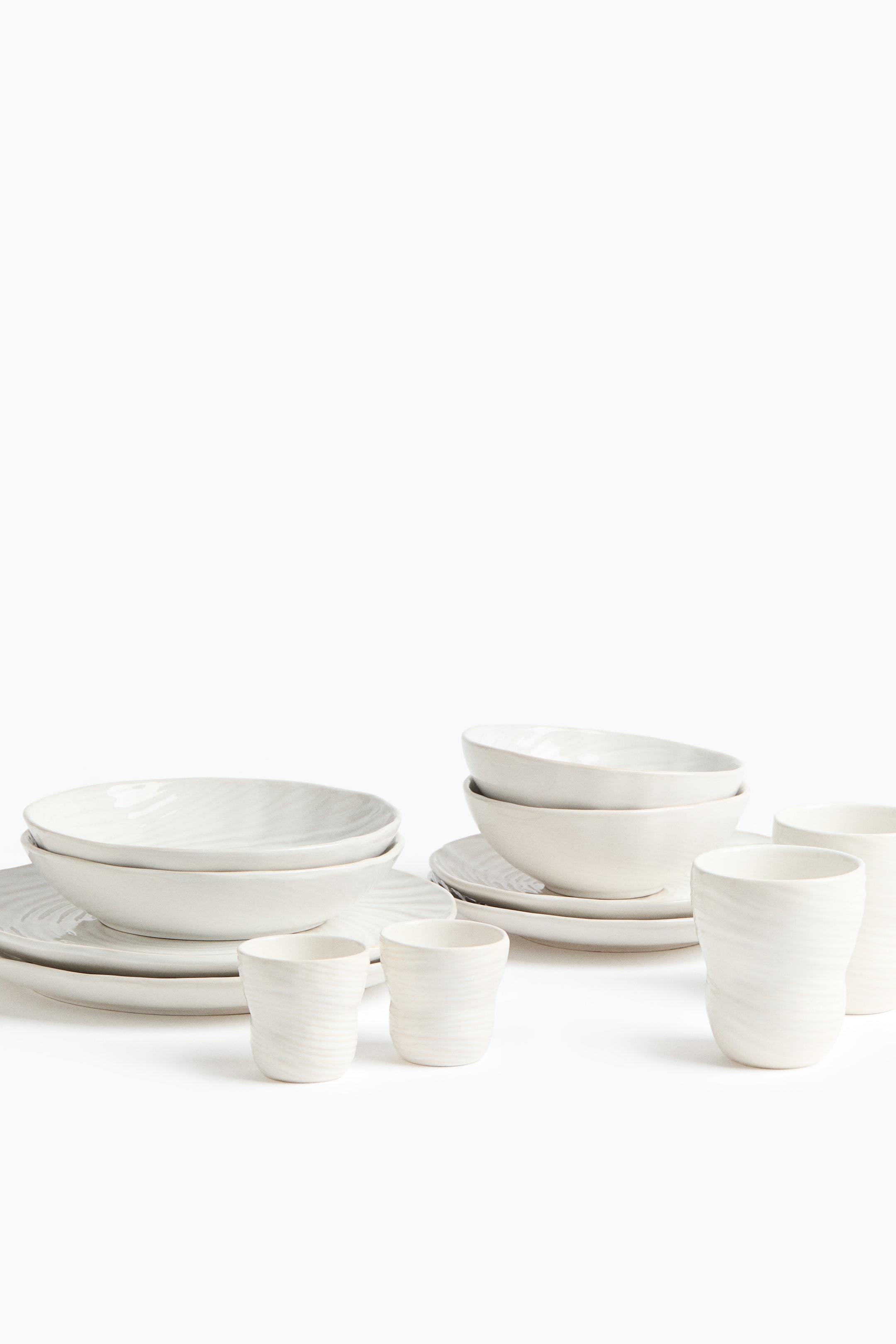 2-Pack Textured Stoneware Appetizer Plates