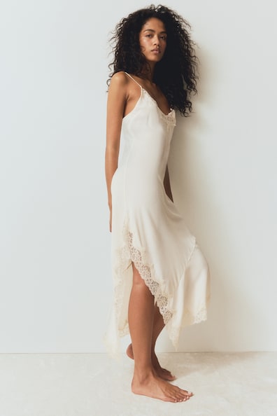 Lace-trimmed viscose nightslip