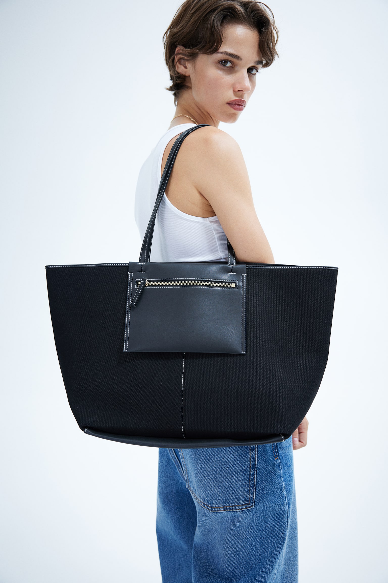 Shopper - Black - 1