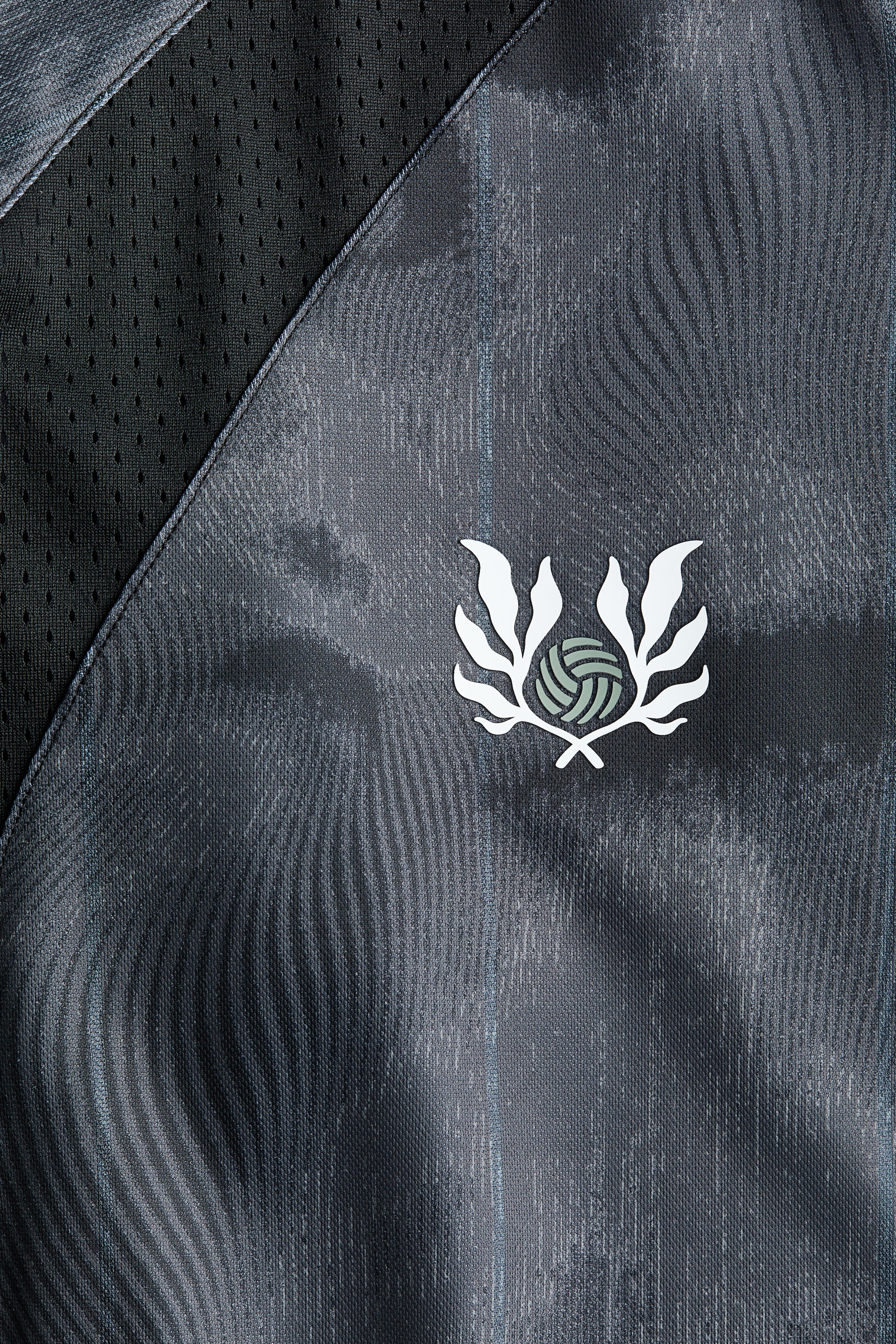 Loose-Fit Soccer Jersey with DryMove™