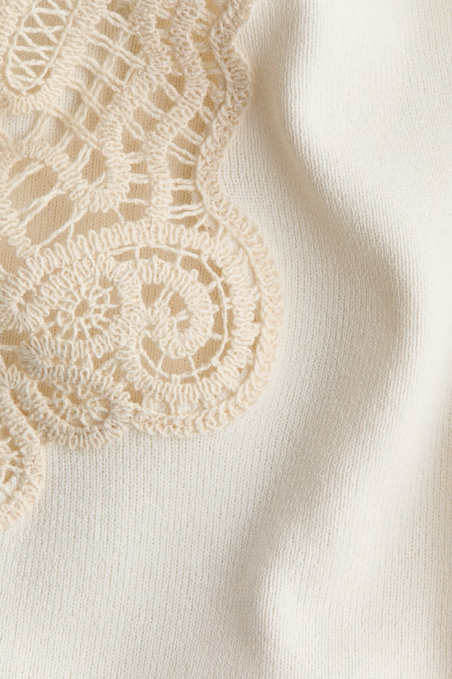 Top in maglia fine con bordo in pizzo-Bianco/crema - 4