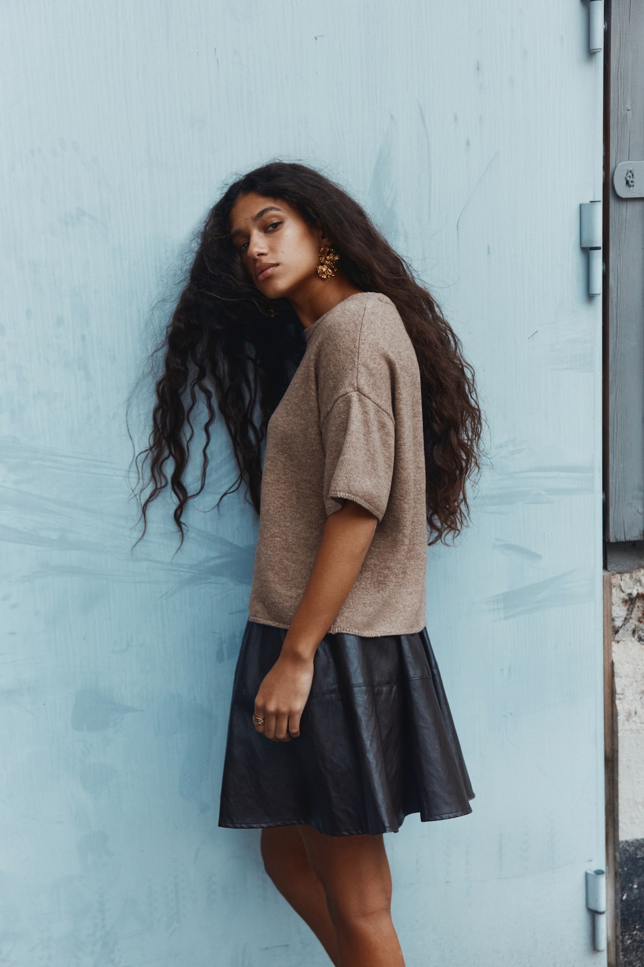 Short-Sleeved Sweater - image 3