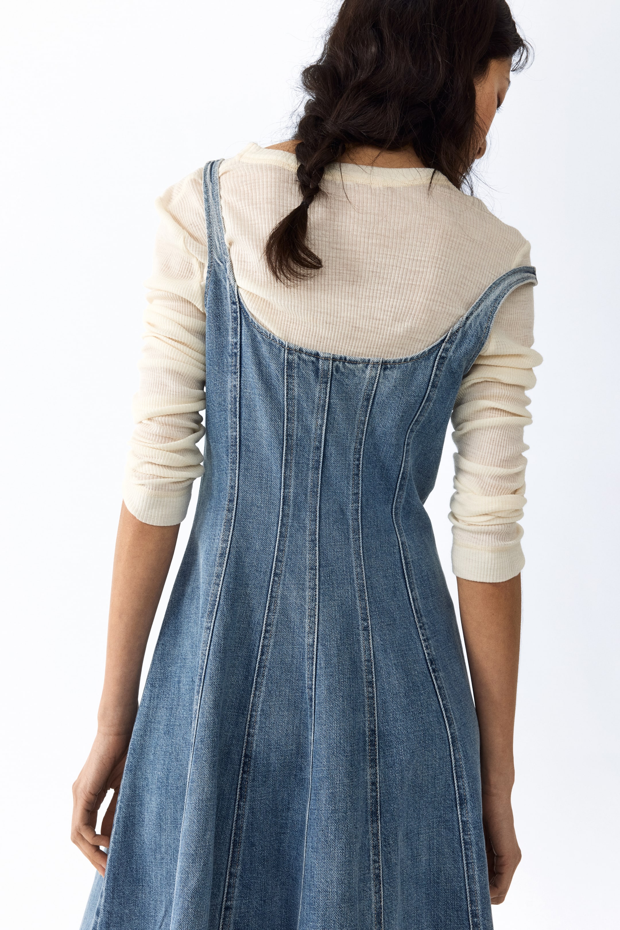 Robe à boutons en denim