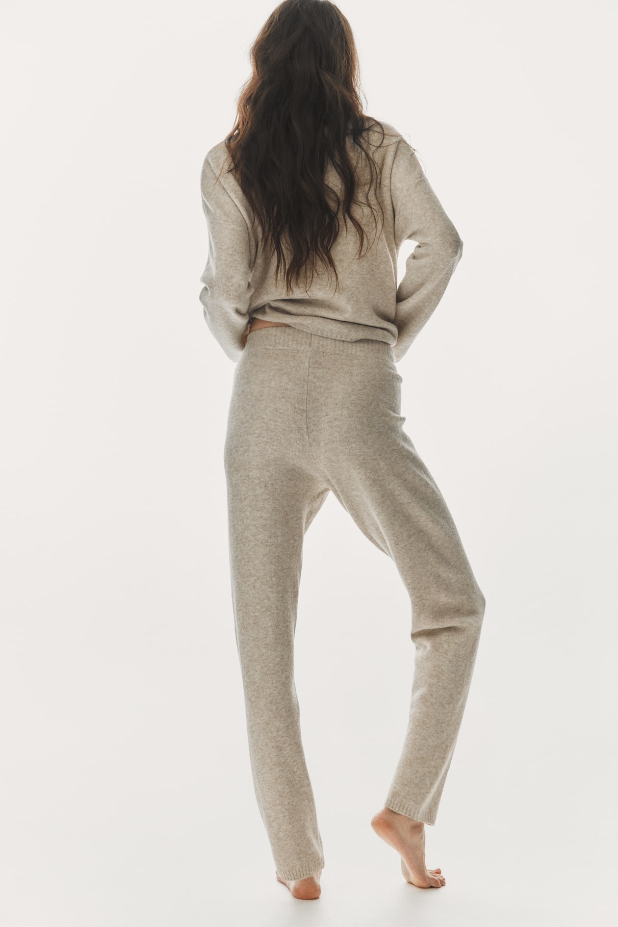Fine-knit Joggers - image 3