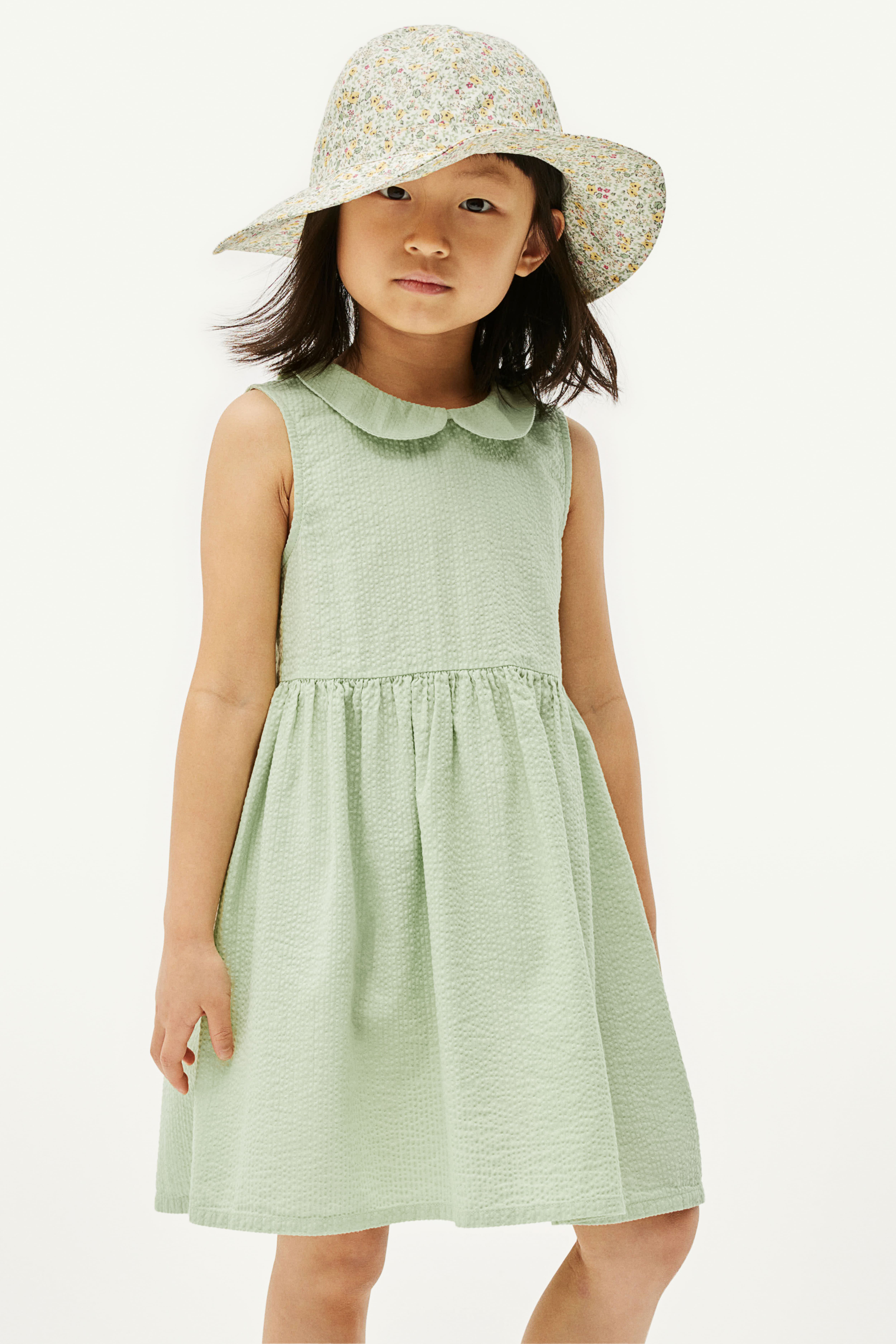 H&m fashion green and white dress