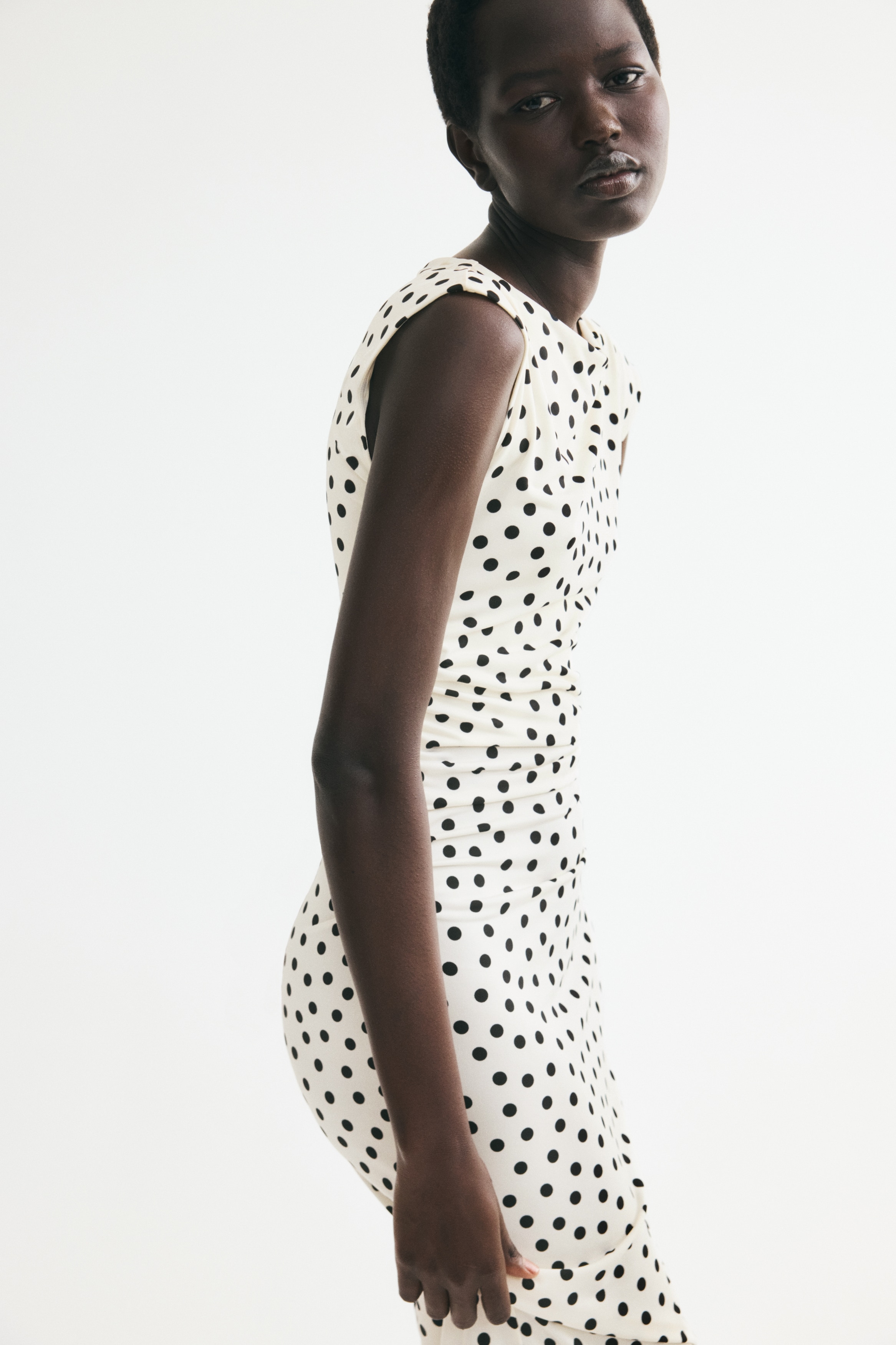h&m white bodycon dress H&M White Sleeveless Square Neck Side Zip Cami Tank Mini Bodycon Dress Size M