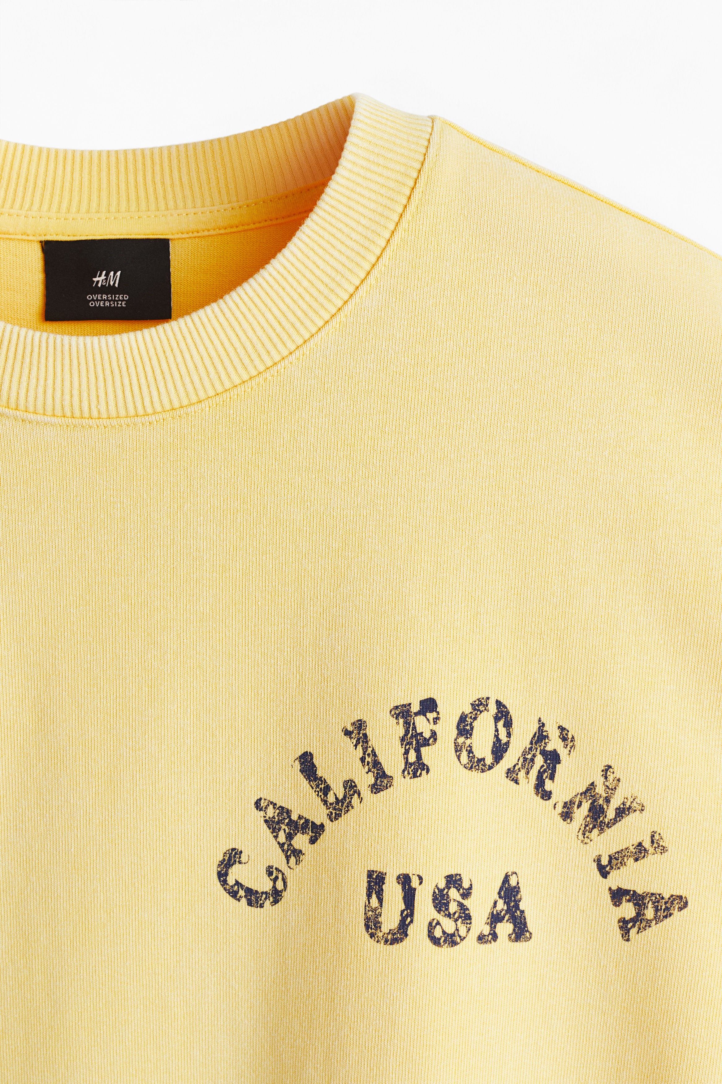 Oversized Fit Boxy-style t-shirt
