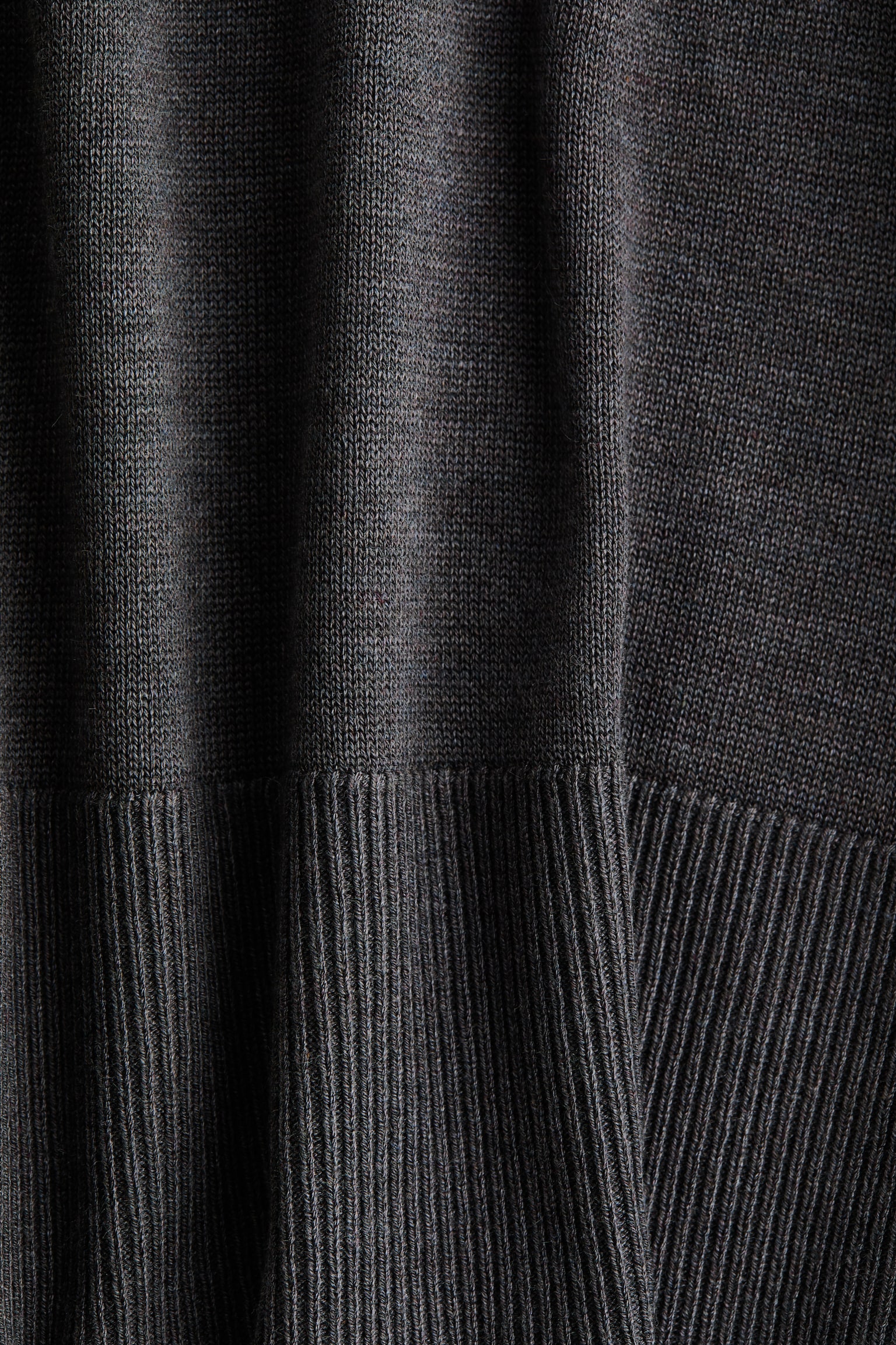 Женское поло H&M Fine-Knit Polo Shirt, цвет: Тёмный серый меланжевый — фото 6