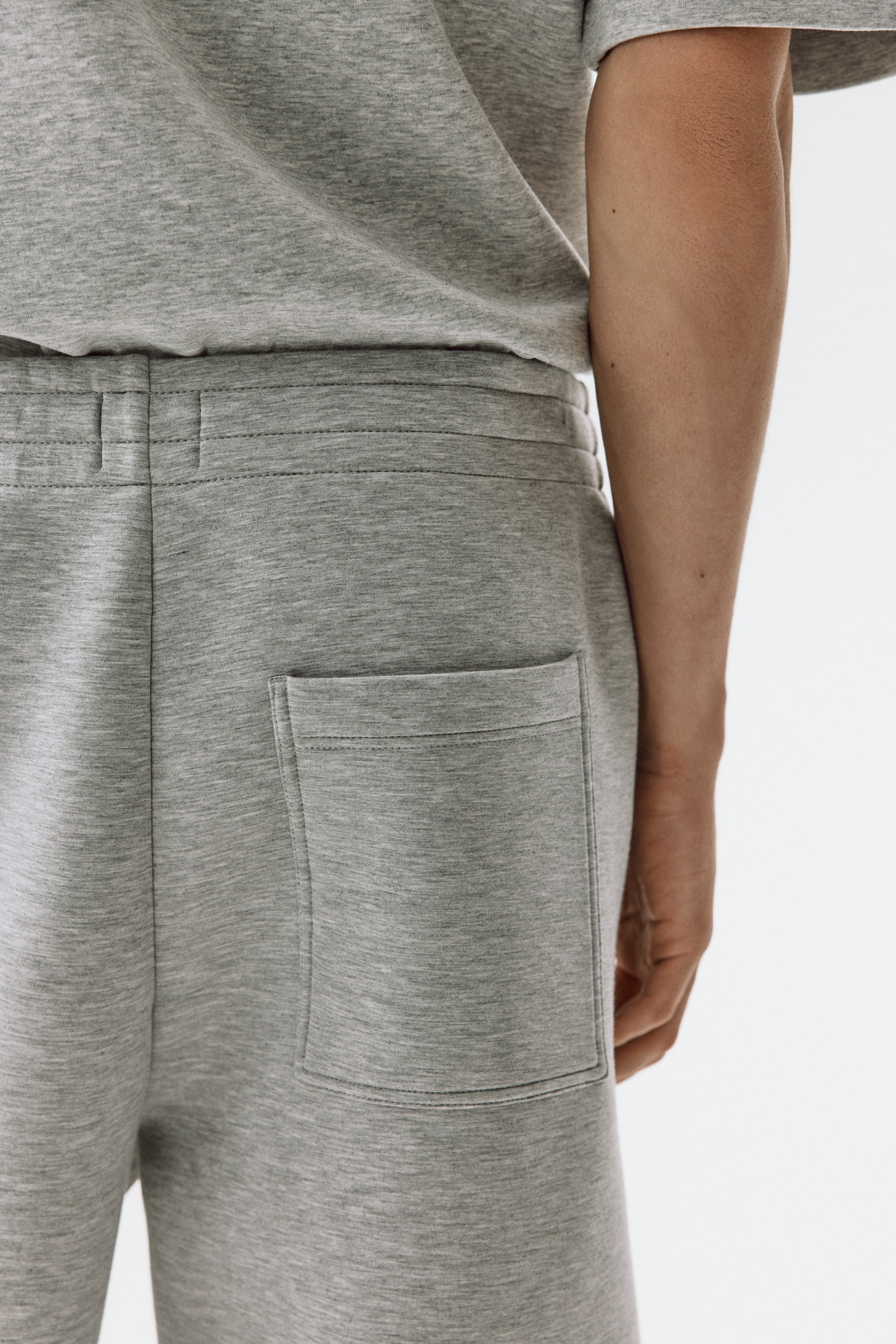 Relaxed-Fit Scuba Shorts