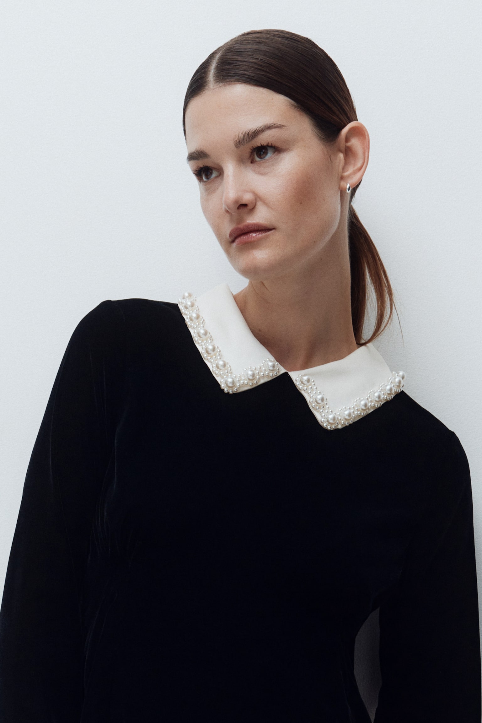 MAMA Collared velvet dress - Black/Cream - 6