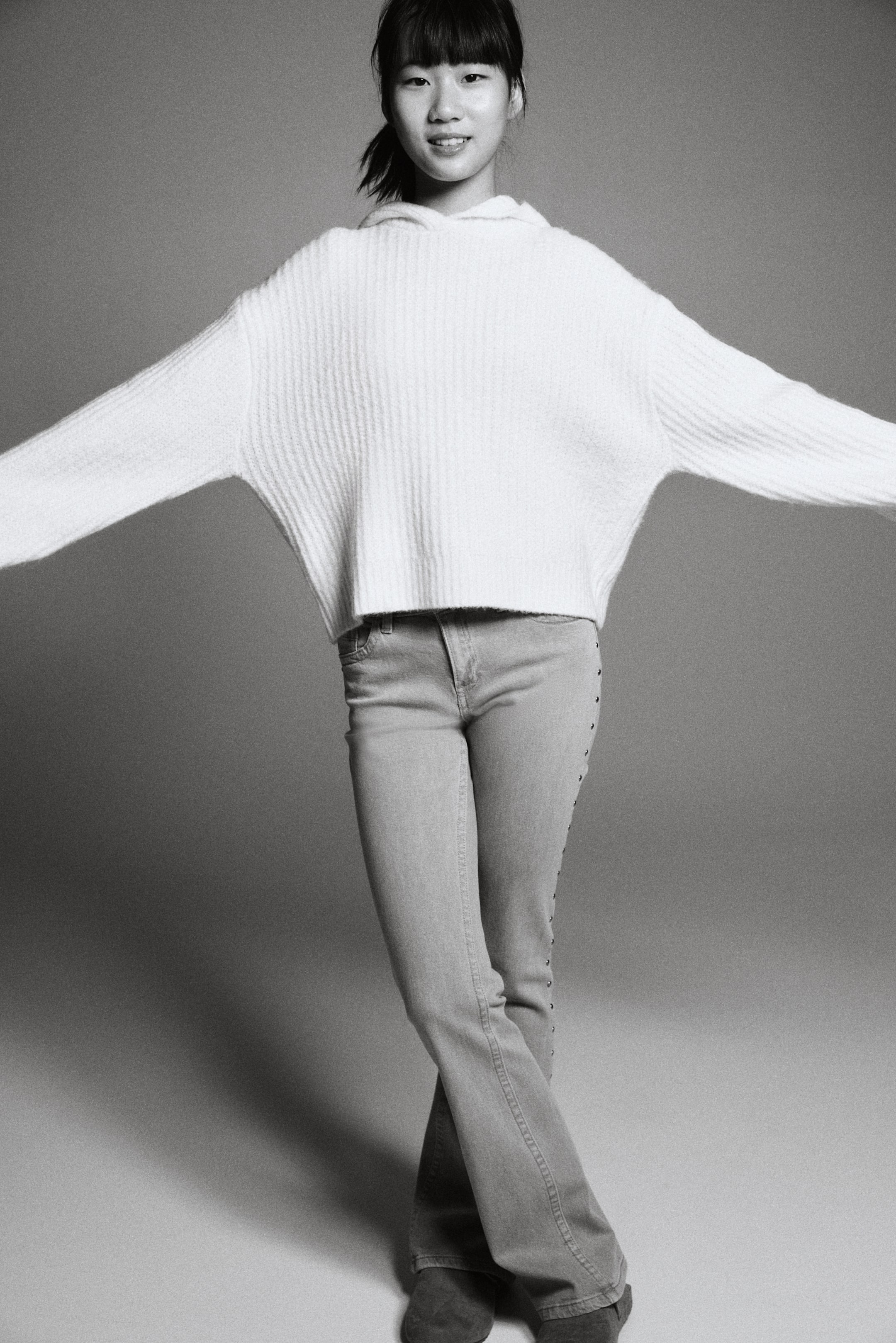 Büyük resmi görüntüle: Flared Leg Low Jeans - Soluk kot pembesi - ÇOCUK | H&M TR 2