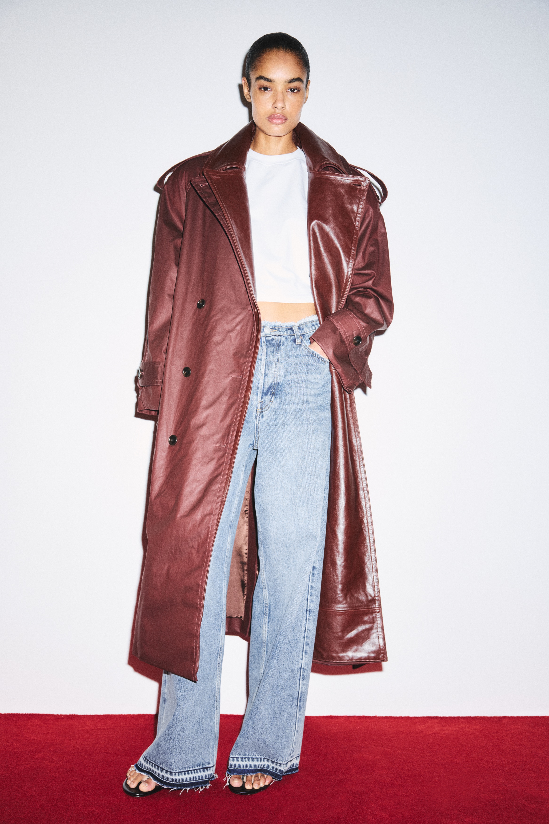 KW Trench coatModel