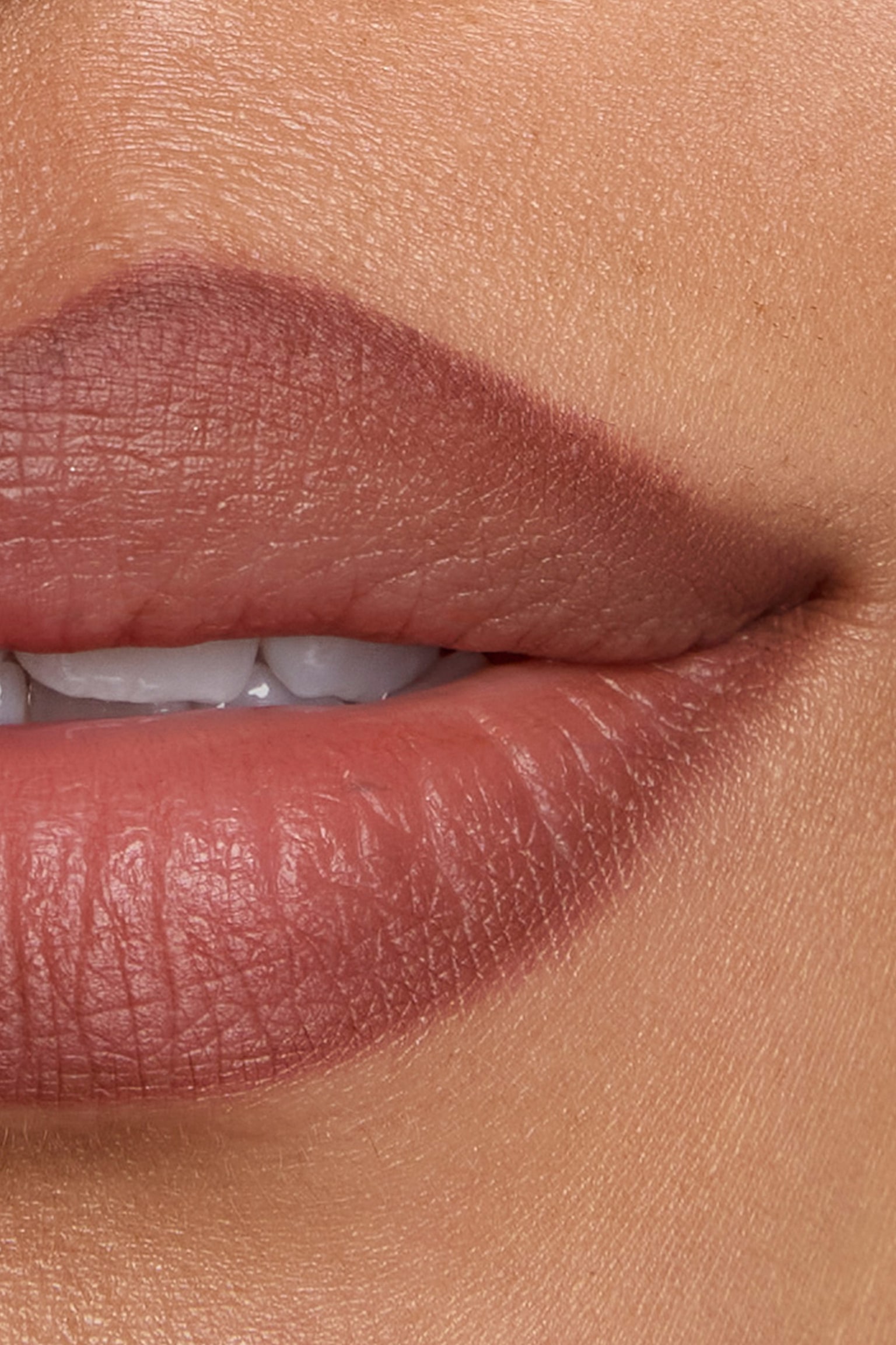 Signature Lip Pencil - Berry Cola/Nightcap/Junior Suite/Sweet Tea/Whipped/Honey/Trendsetter/Girl Talk/Wifey/Bubble Bath - 5