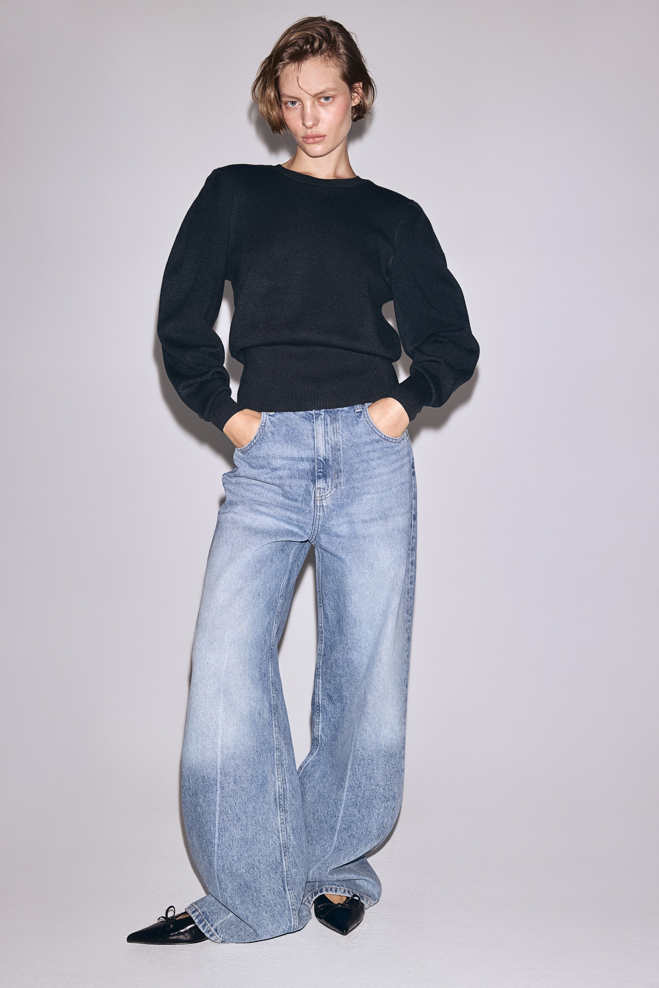 Vis større bilde: Topp med skulderputer - Mørk grønn - DAME | H&M NO 2