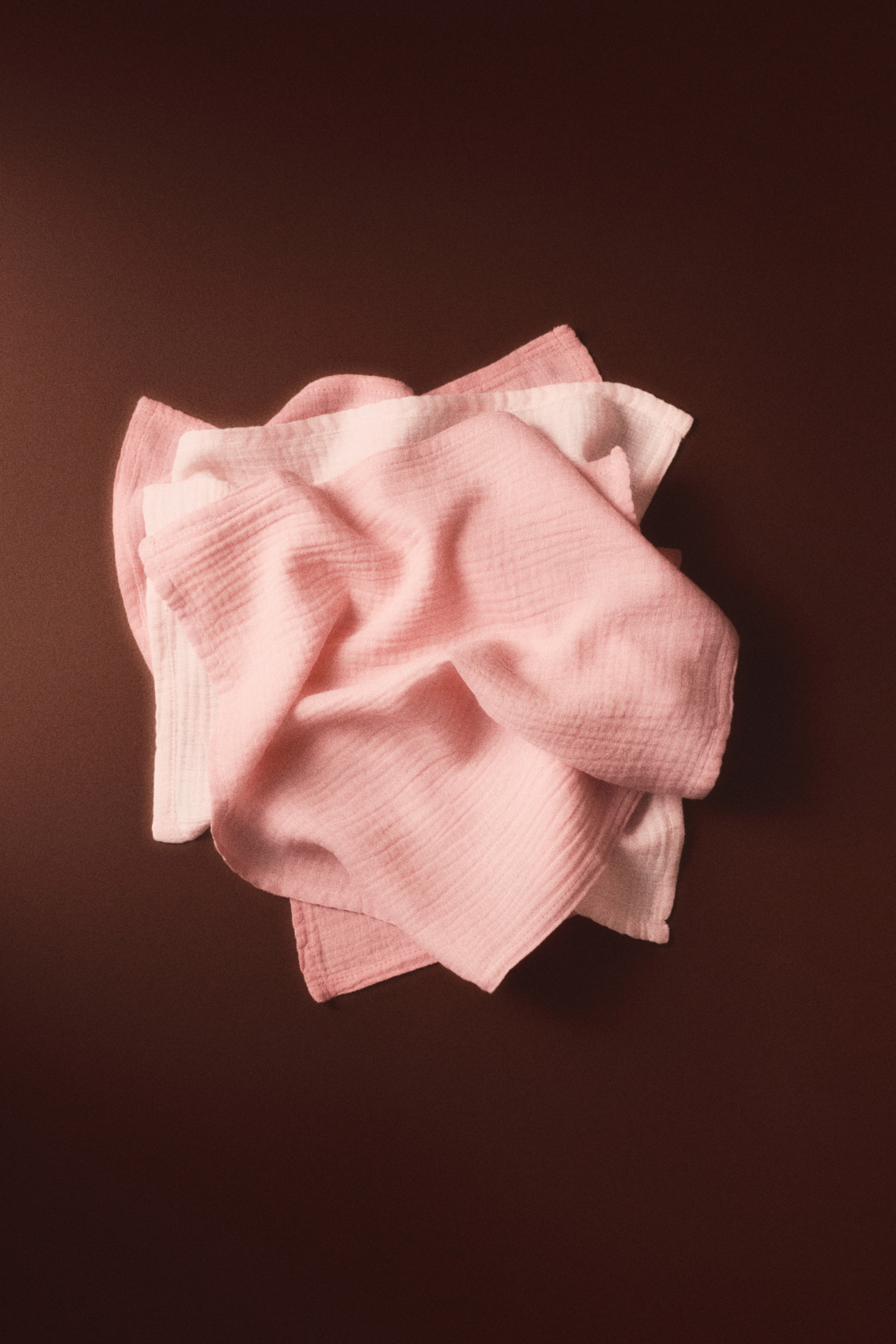 Ampliar la imagen: 3-pack Paños en muselina - Rosa palo/Rosa antiguo - Kids | H&M MX 1