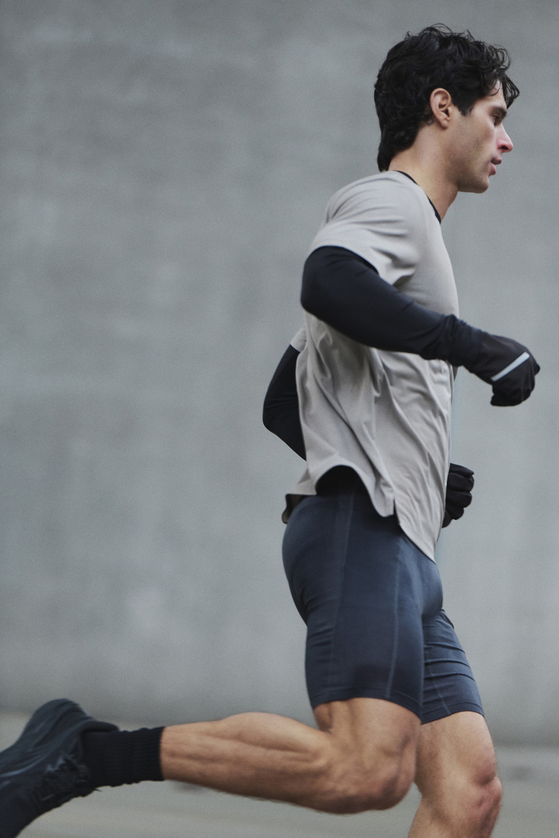 Mesh Sports T-Shirt with DryMove™