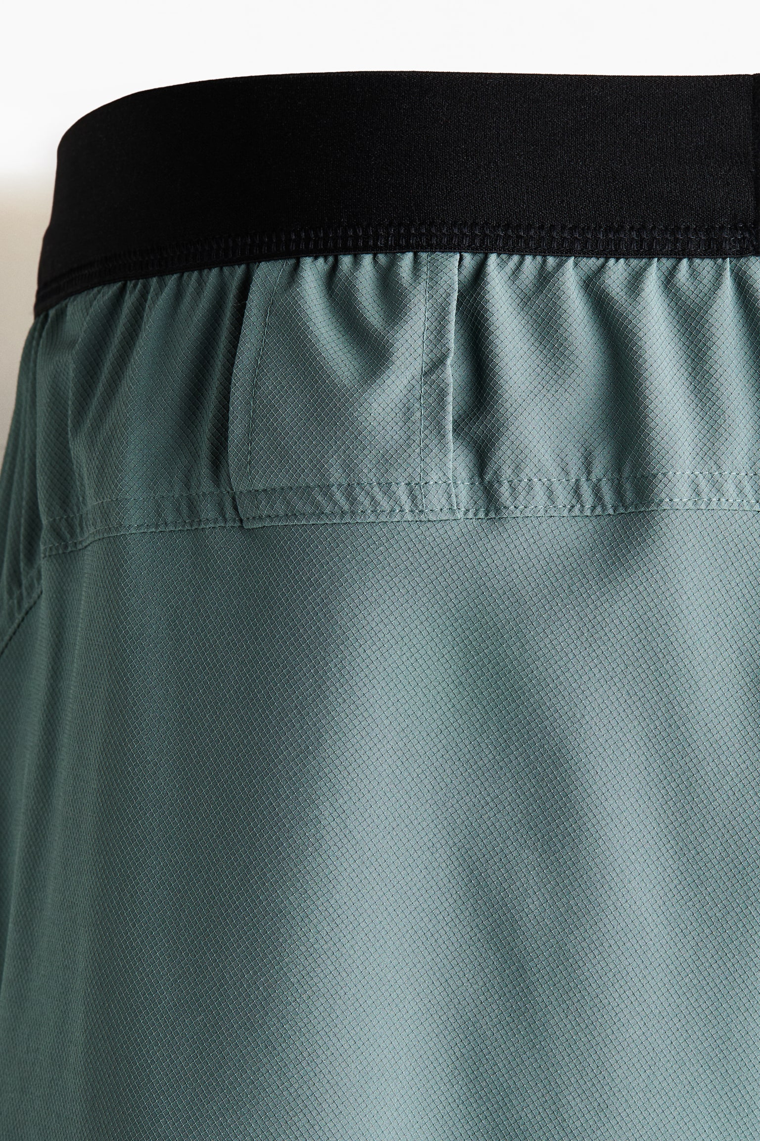 Double-layered sports shorts with DryMove™ - Dusty green/Dark grey/Beige/Black/Burgundy - 4