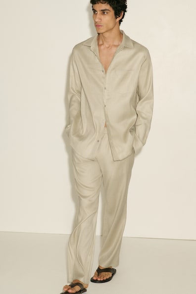 Easy-care Regular Fit リネンブレンドシャツ