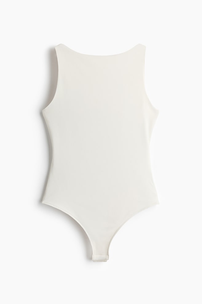Body tanga con detalle girado - Crema/Marrón oscuro - 1