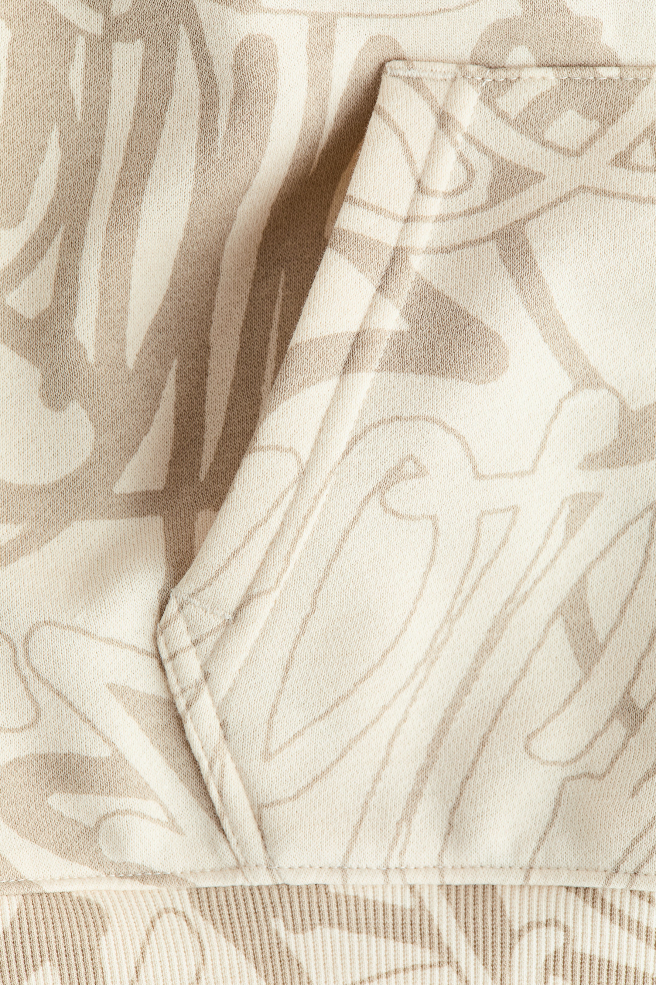 Chandail à capuchon