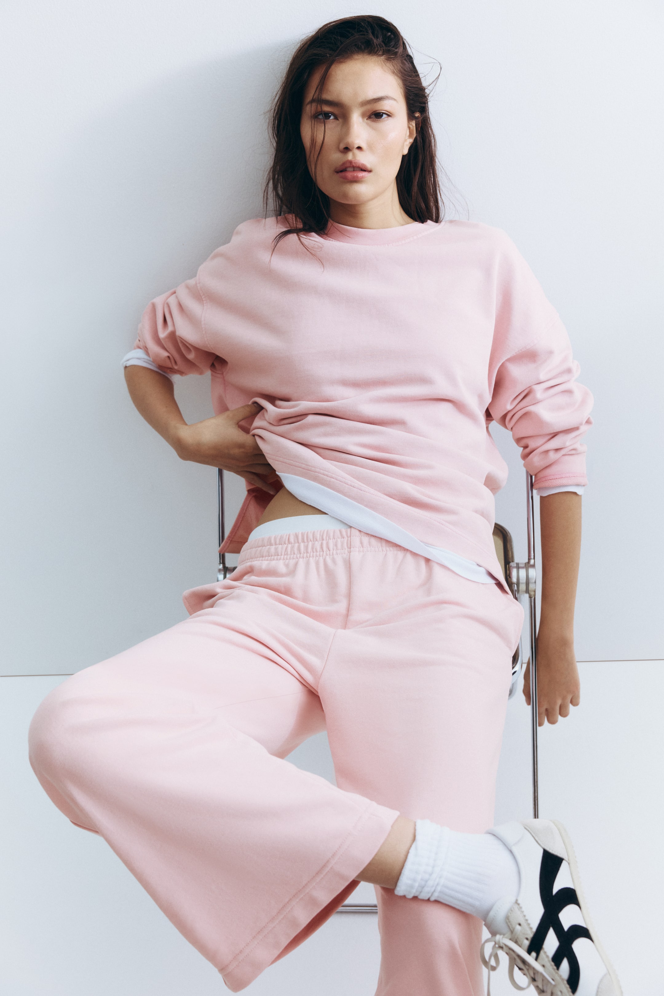 Ver imagen más grande: Sudadera con efecto lavado - Rosa claro - MUJER | H&M ES 1