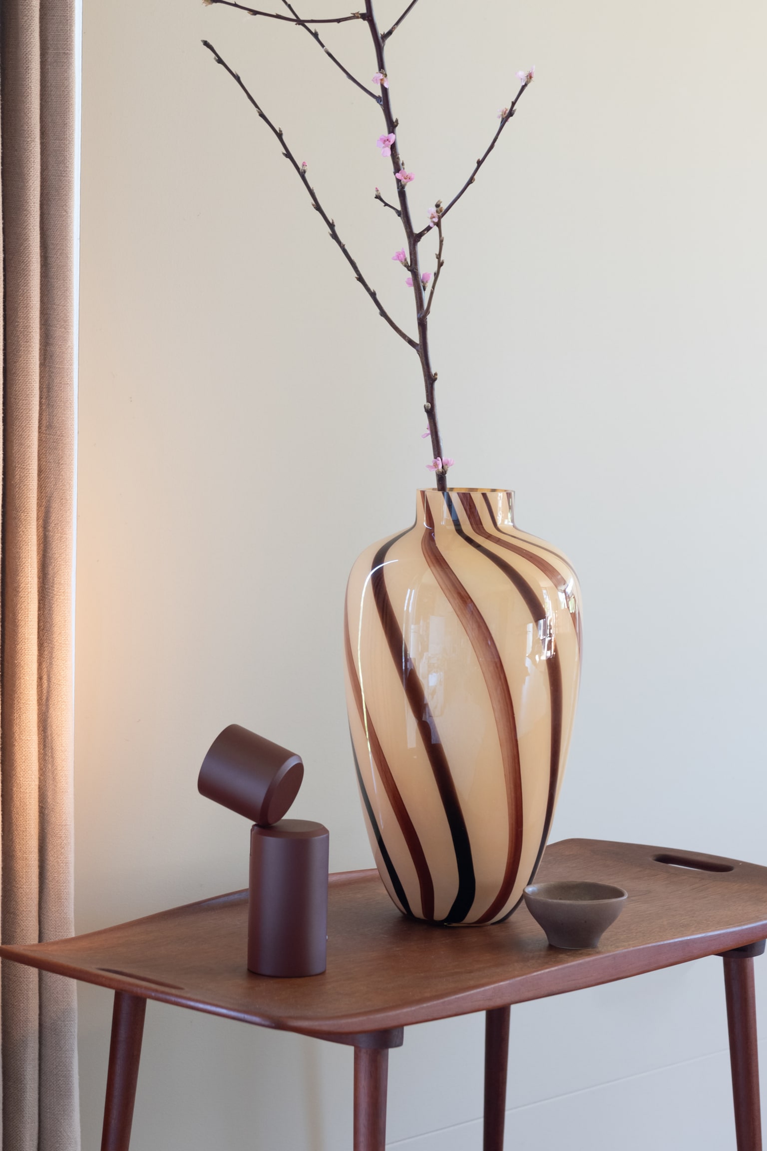 Milan Tischlampe - Bordeaux/Schwarz/Beige - 2