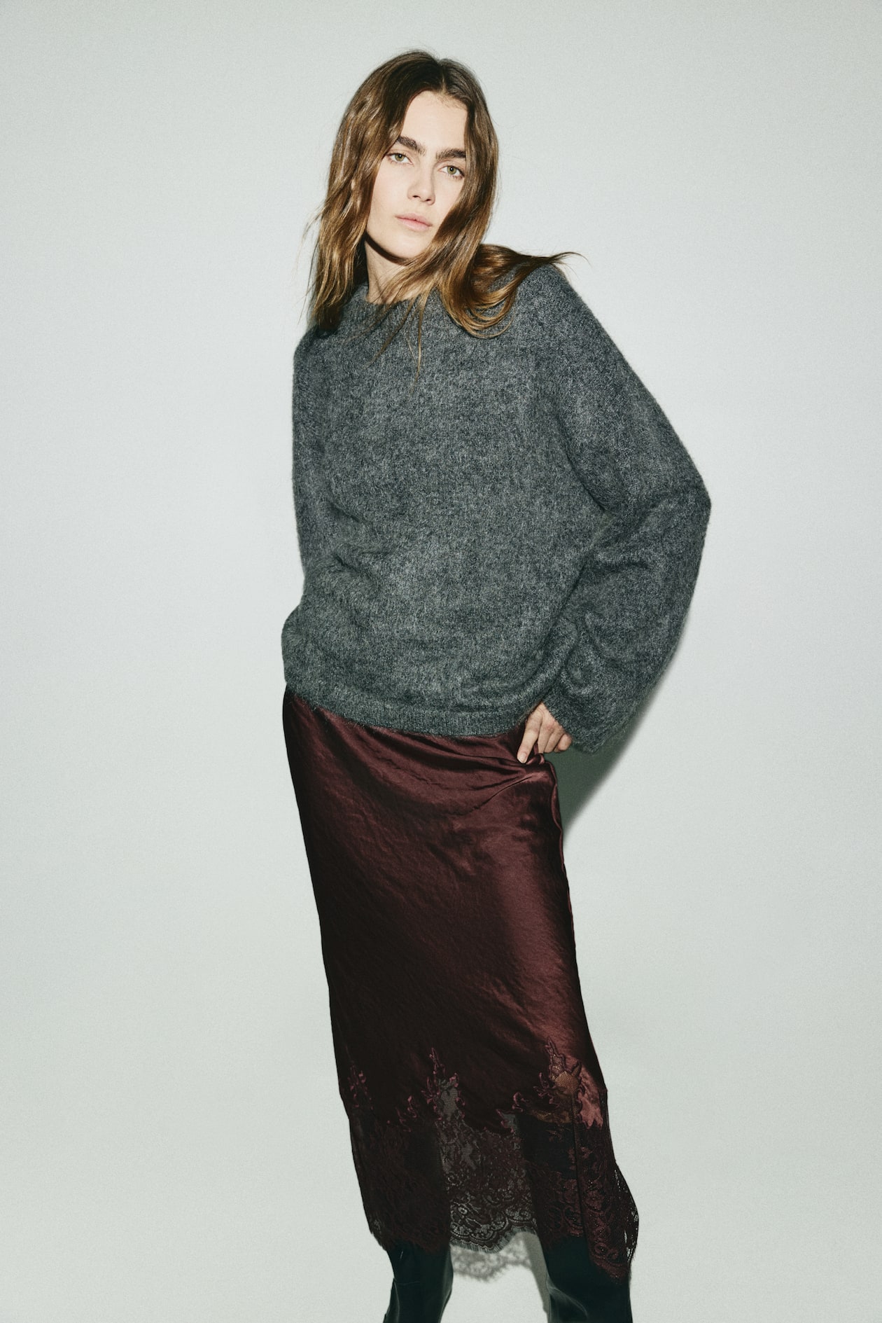Lace-Trimmed Satin Skirt - image 3