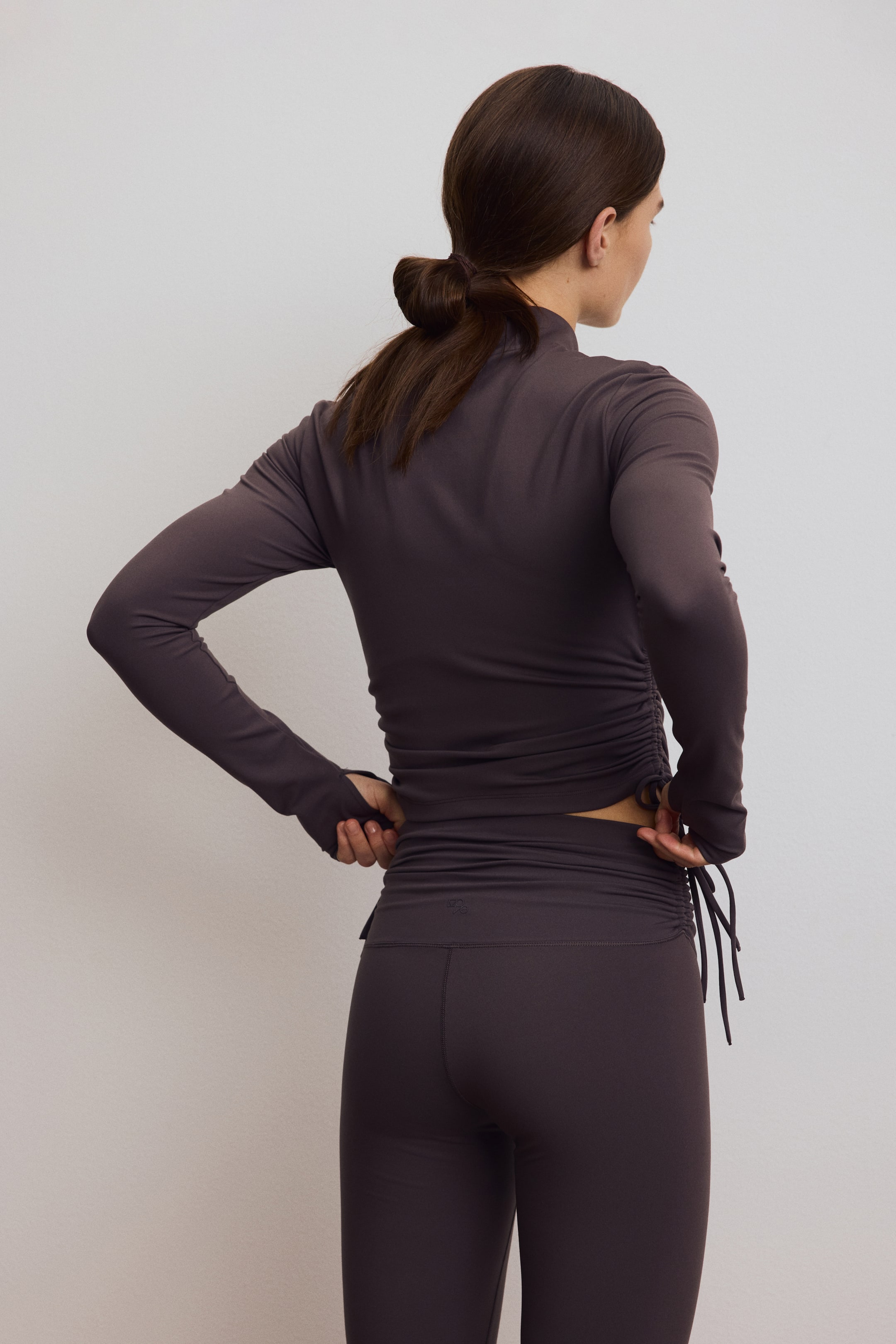 View larger image: Sports jacket with SoftMove™ - Truffle grey - Ladies | H&M IN 4