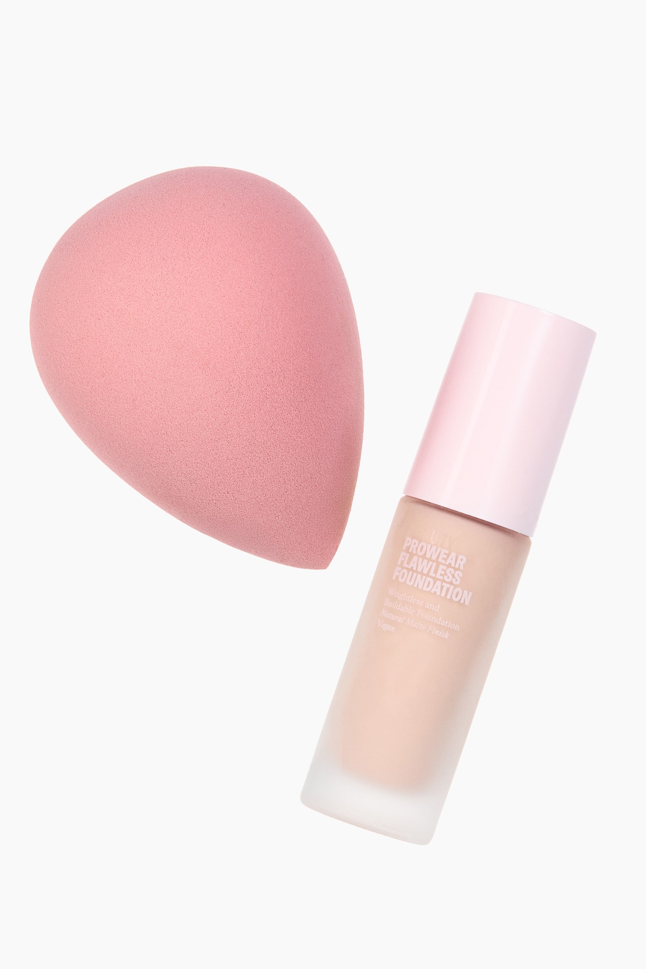 Large Makeup Sponge - image 2