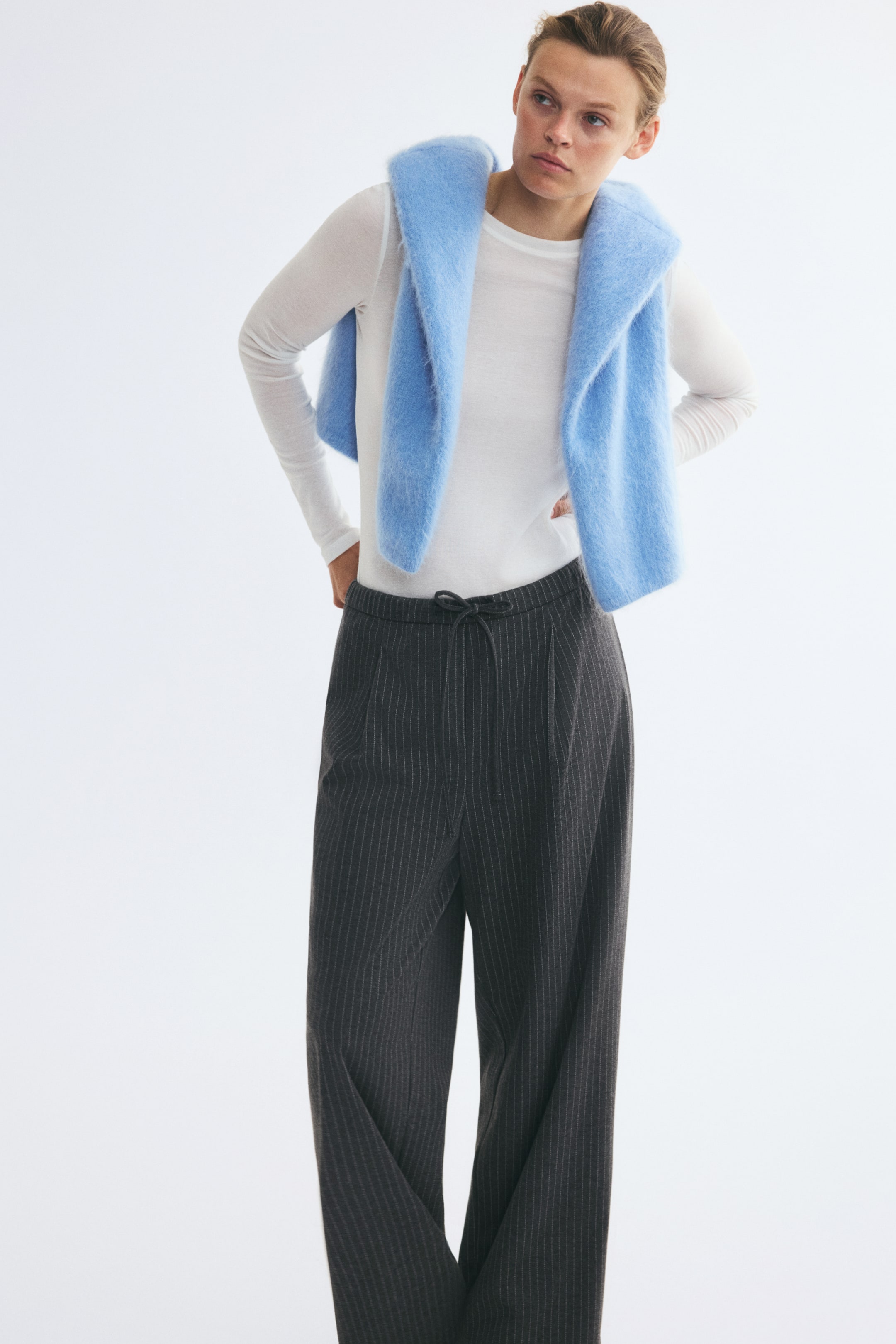 View larger image: Drawstring trousers - Dark grey marl - Ladies | H&M 1