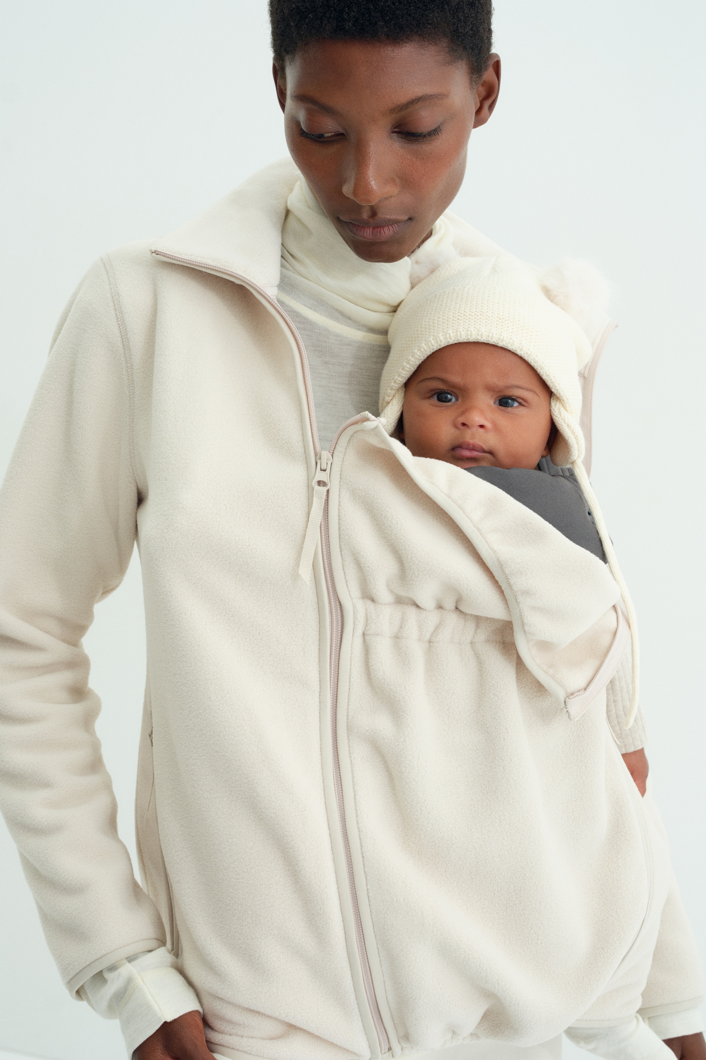 H&M MAMA - MAMA Before & After Babywearing fleece jacket Light Beige - Size: XS  - H&M