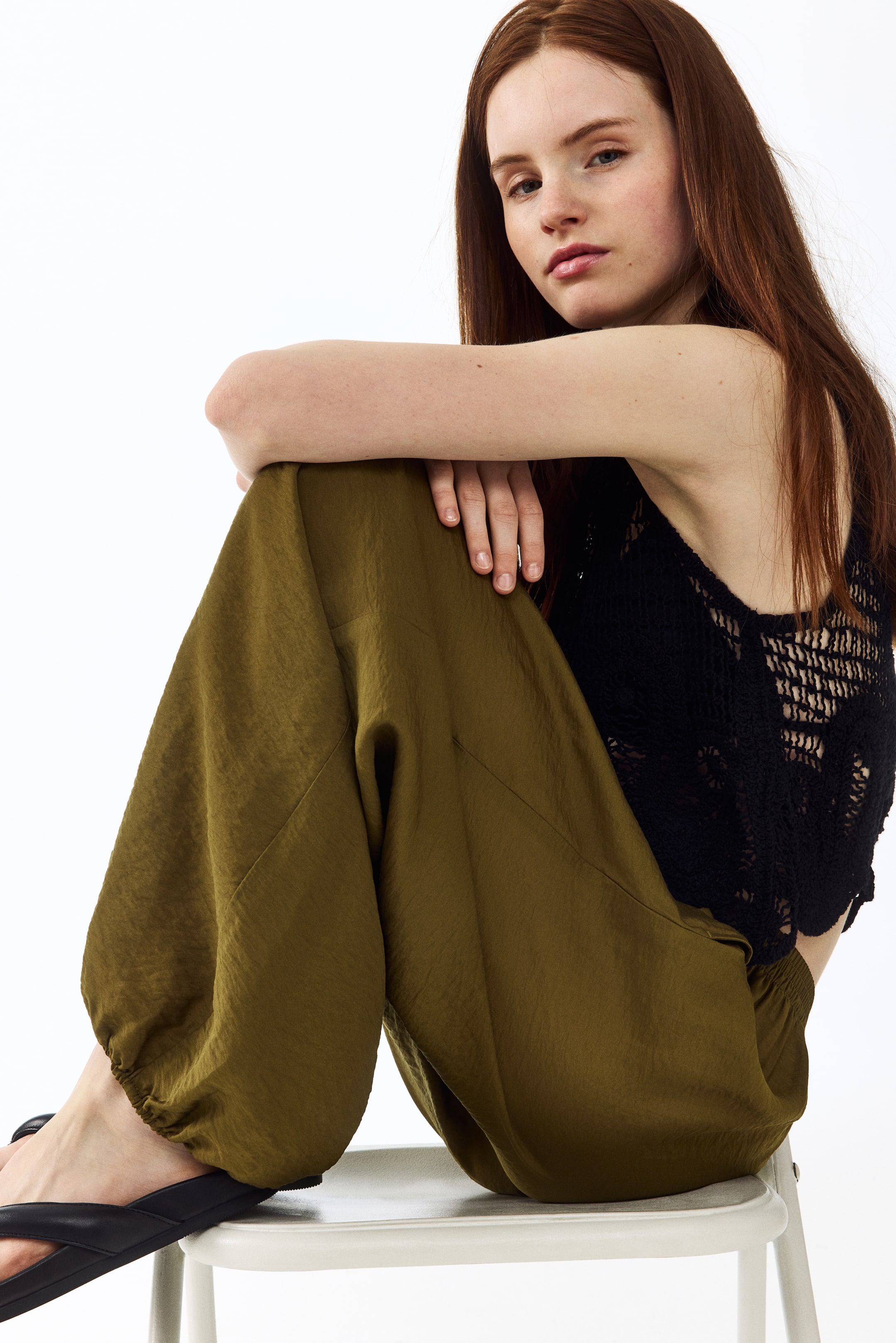 Balloon-Leg Pants