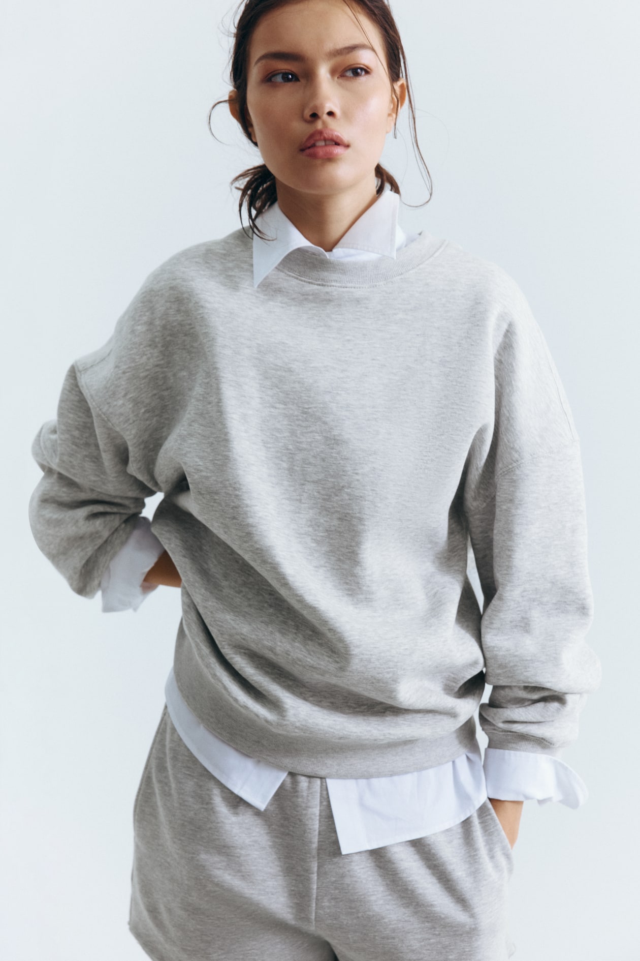 Oversized Sweatshirt - image 2