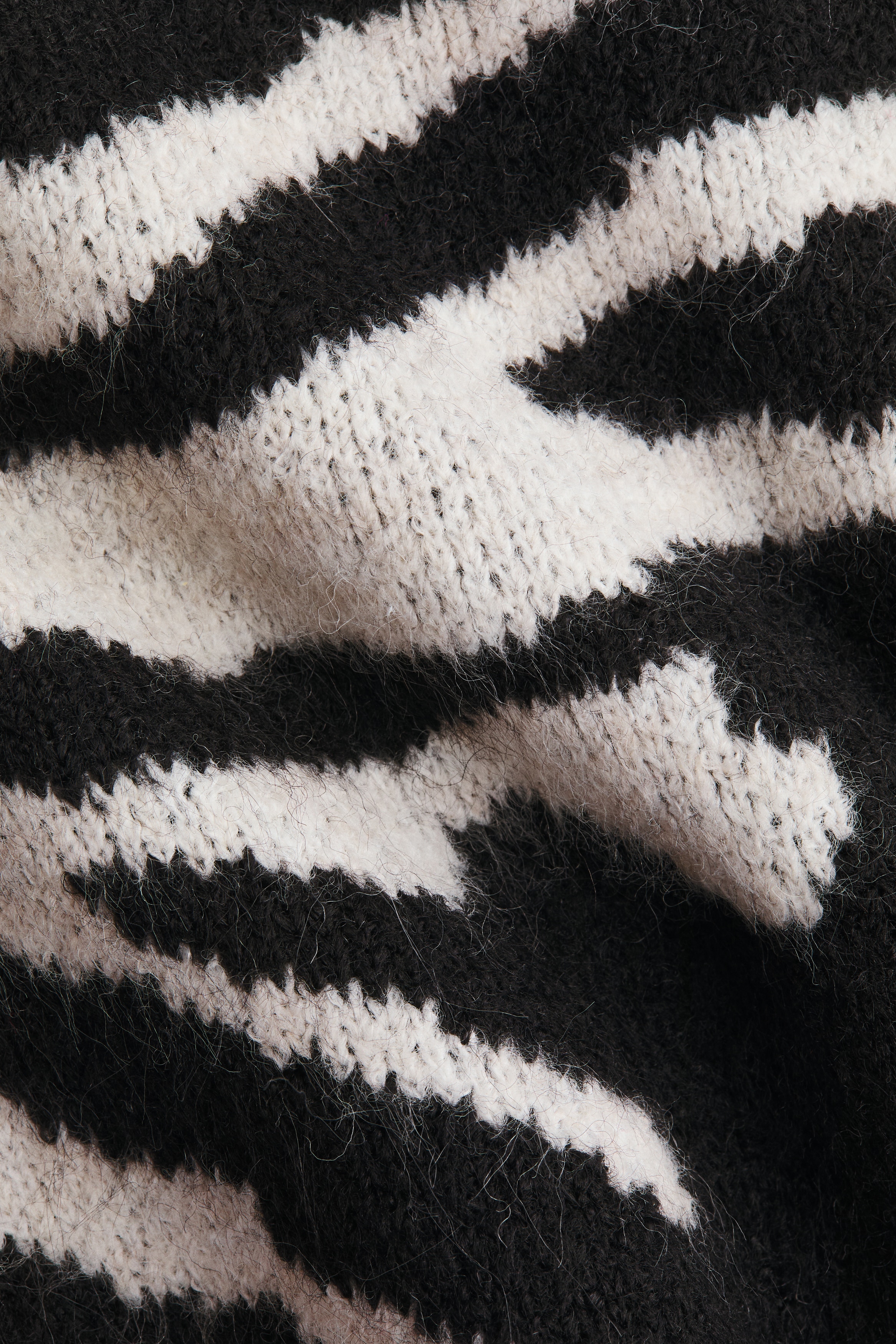 Jacquard-knit skirt