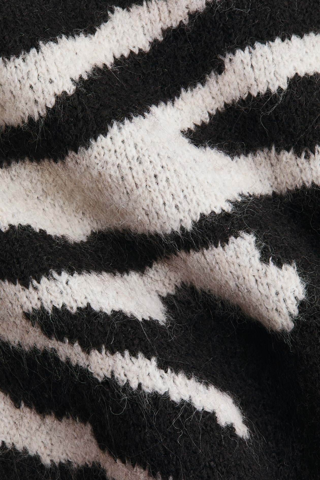 Jacquard-Knit Skirt - image 2