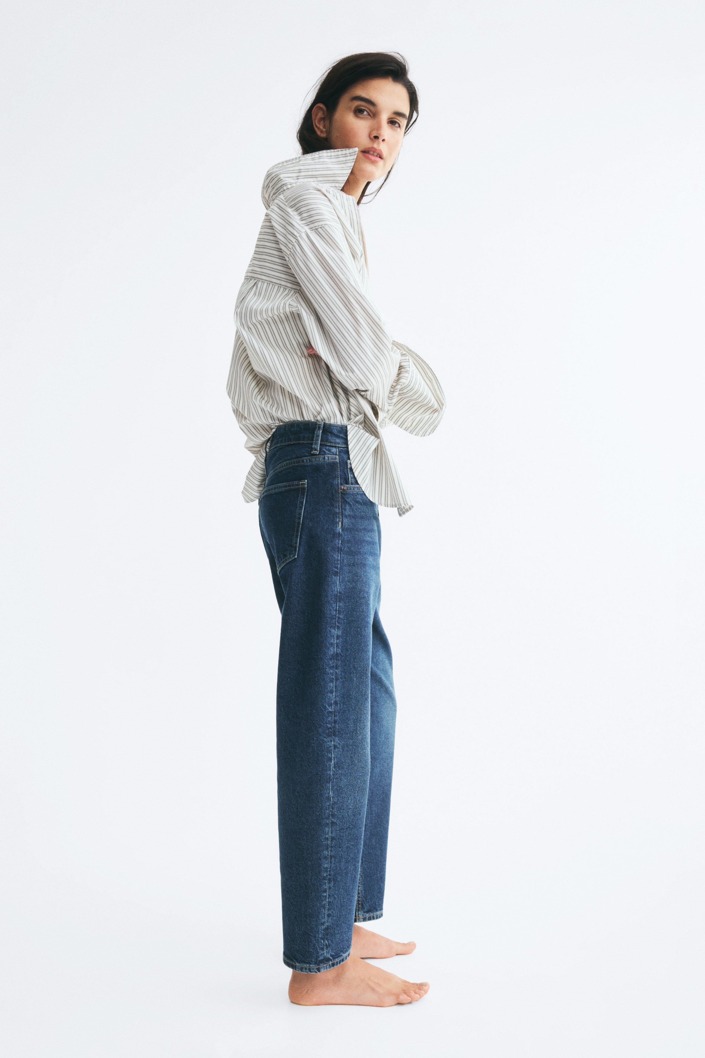 Mom Slim Fit High Waist Ankle JeansModèle