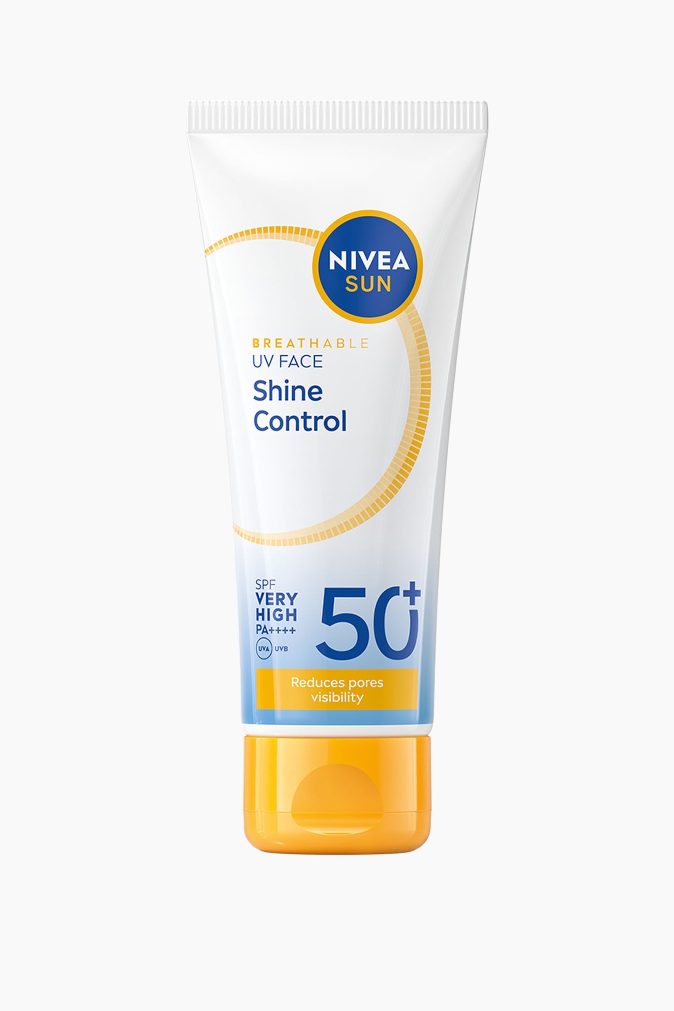 Visa större bild: En vit NIVEA SUN solkrämstub står upprätt, med en framsidesetikett som visar en blå och orange NIVEA SUN-logotyp, "BREATHABLE UV FACE Shine Control," och "SPF VERY HIGH PA++++ UVA UVB 50+," allt inramat av en orange prickad cirkulär grafik. Ett blått band ovanför den ljusa orangea kapsylen visar "Minskar synligheten av porer."