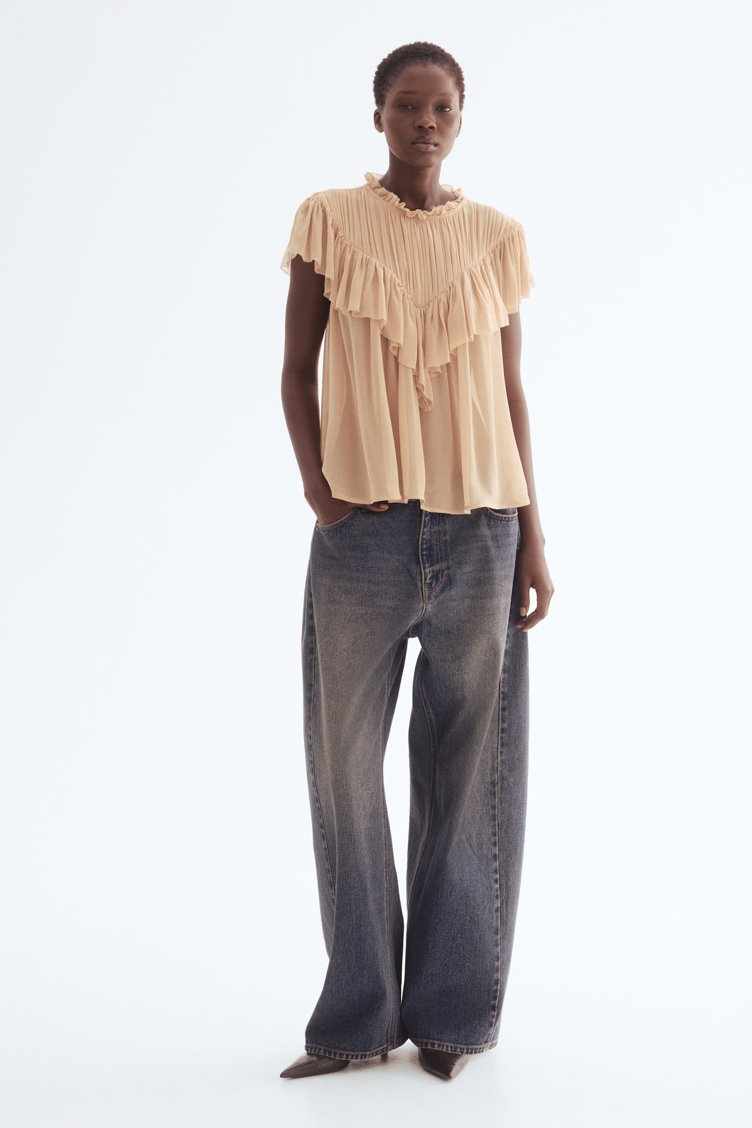 Áo kiểu vải viscose nhún bèo - Màu be/Màu đỏ rượu - 4