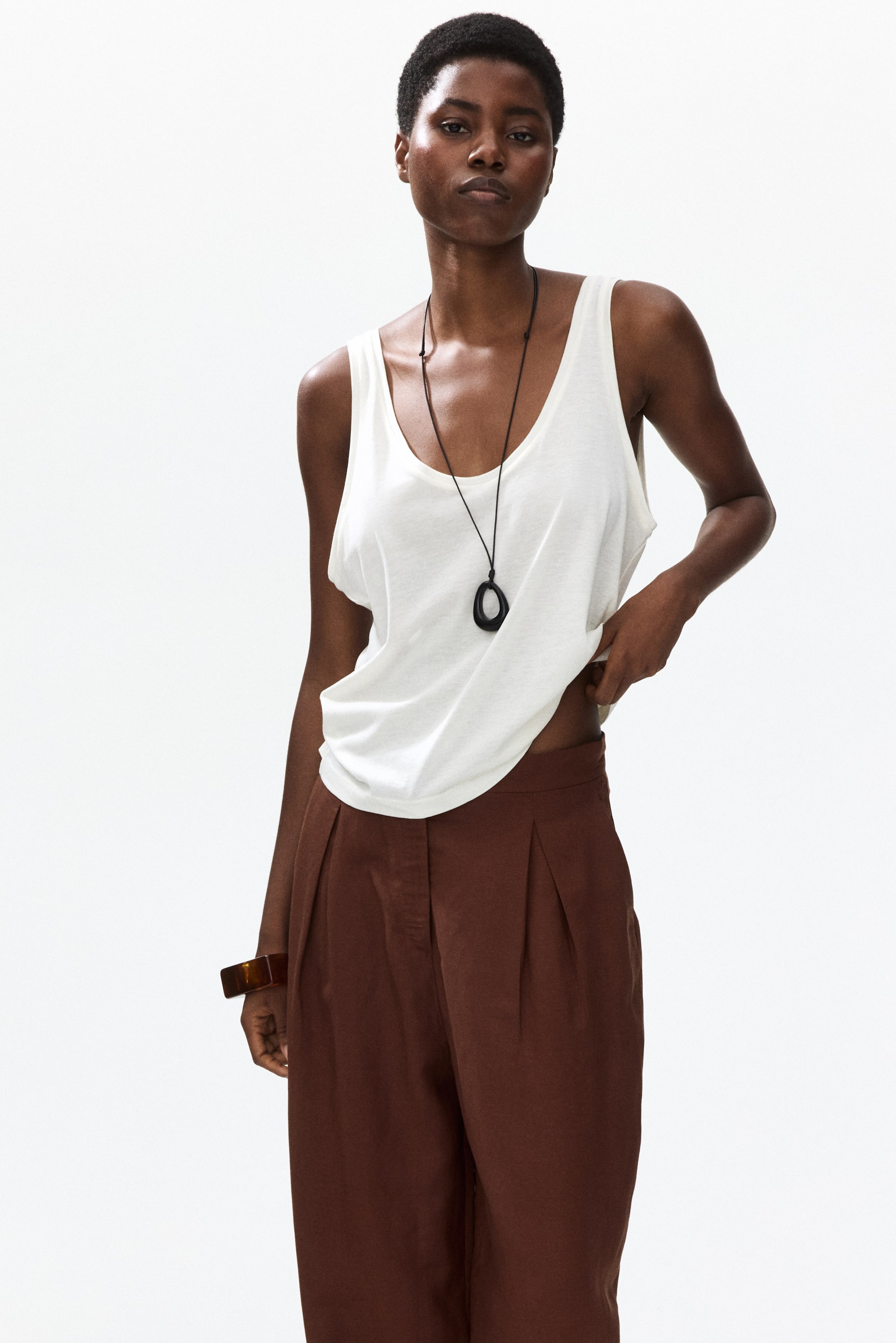 Linen-Blend Barrel-Leg Pants