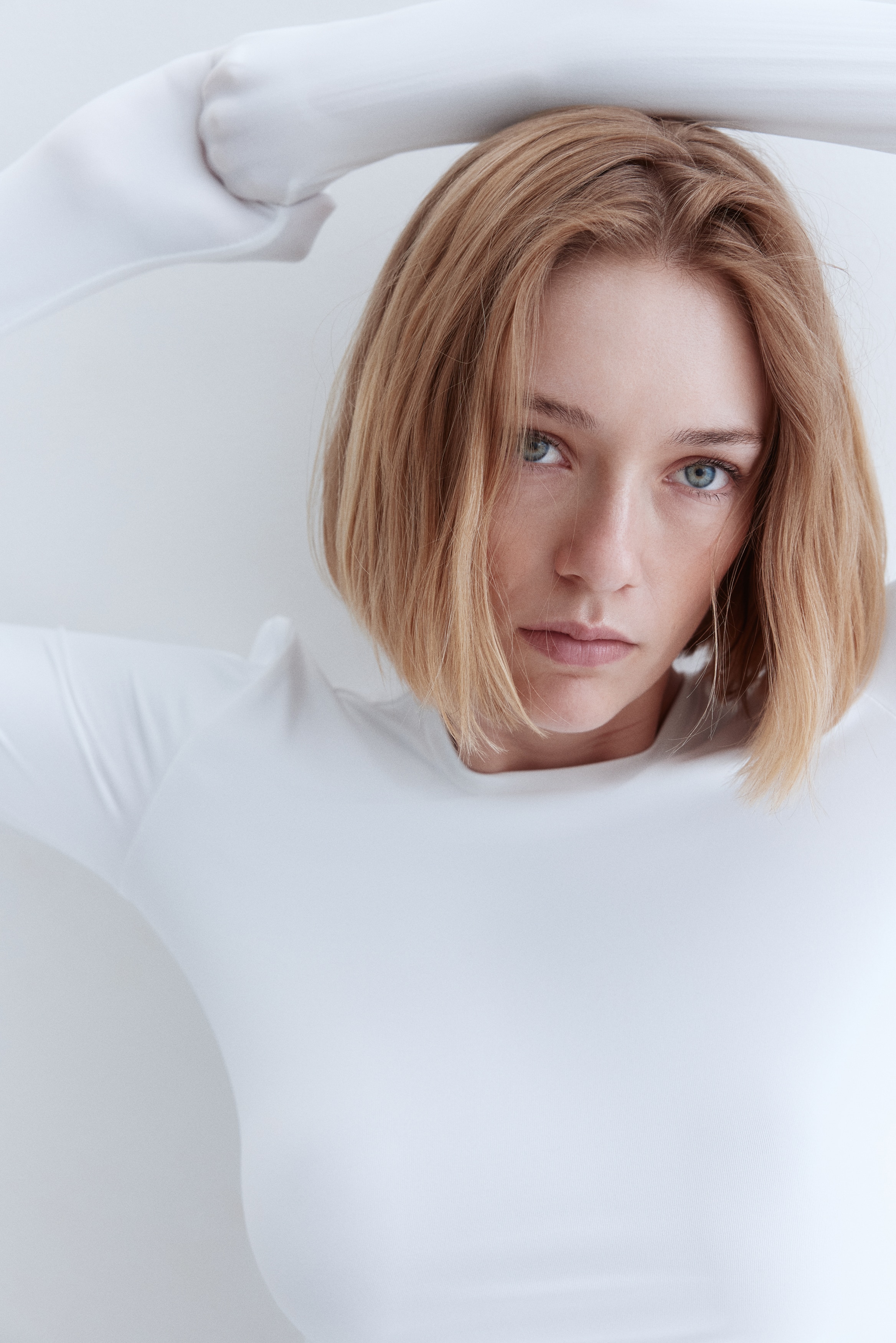 Women's White Long-sleeved Microfiber Top | H&M CA