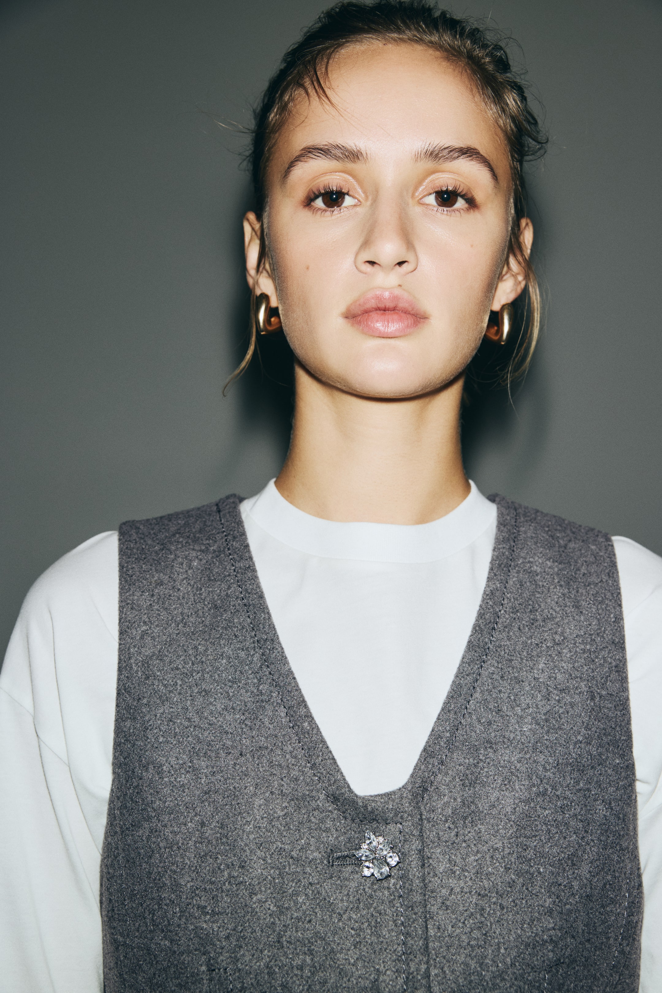 Büyük resmi görüntüle: Suni Elmas Düğmeli Elbise - Koyu gri kırçıllı - KADIN | H&M TR 2